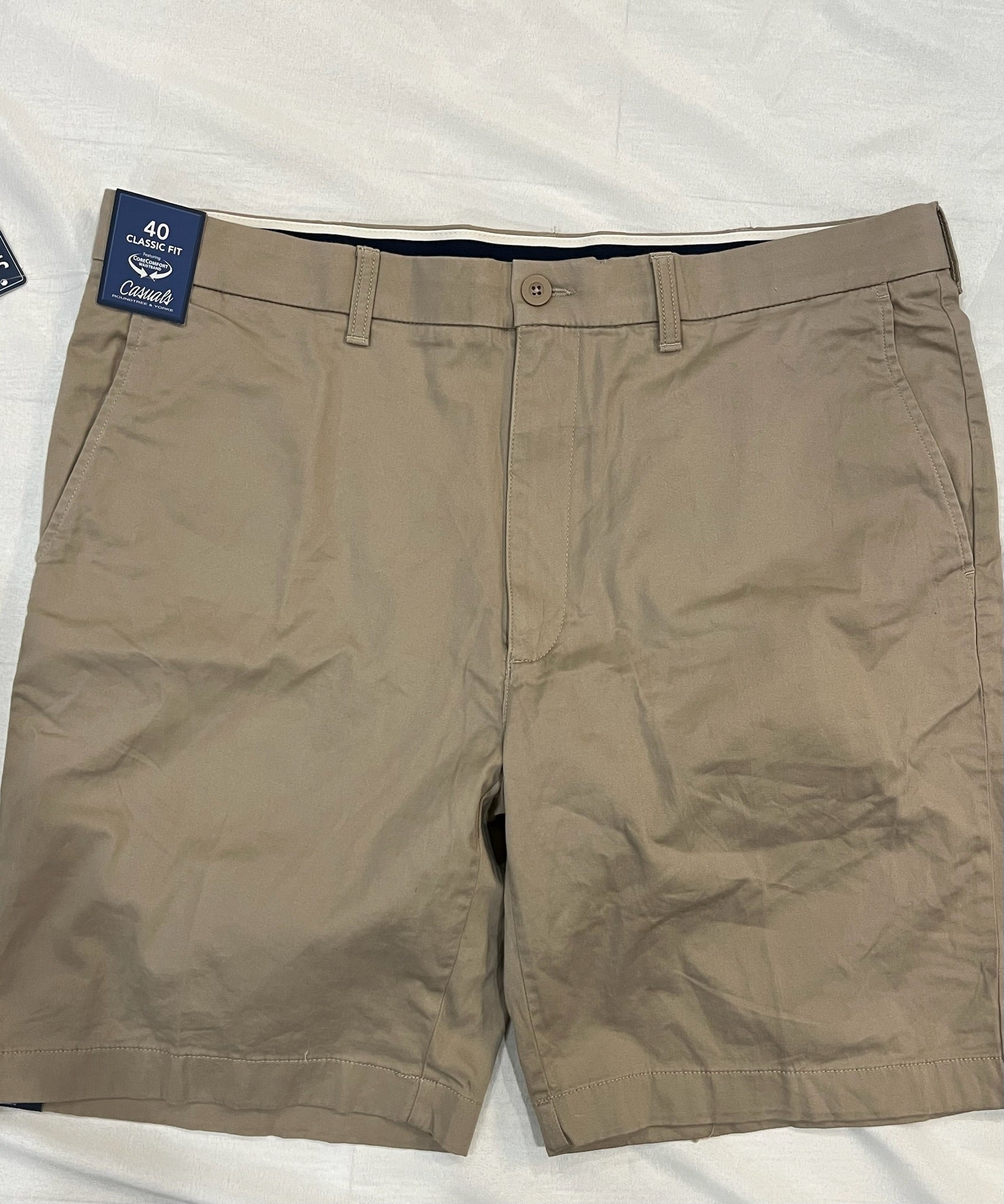 Men’s Classic Fit Khaki Shorts image 0