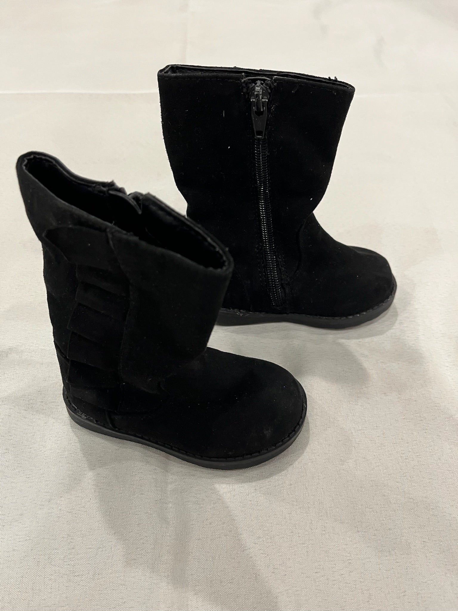 Girls Black Boots image 1