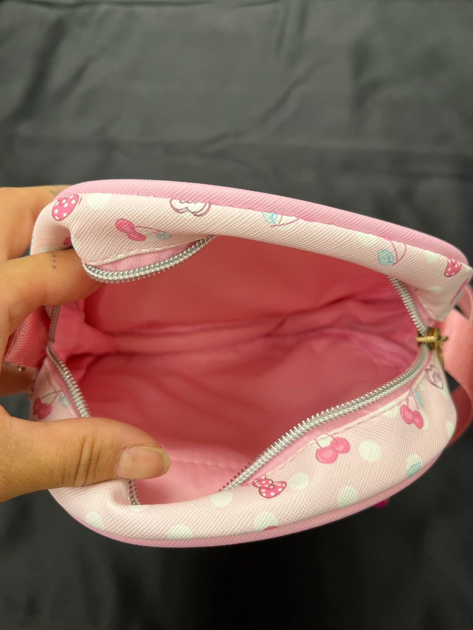 Girls Hello Kitty Small Crossbody Bag