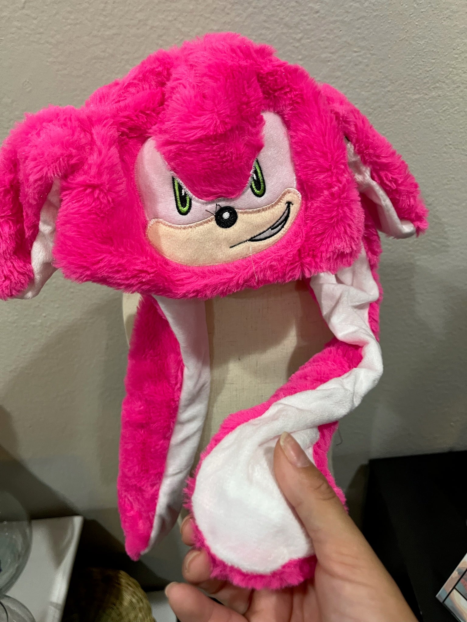 Children’s Sonic Hat With Flip Ear Feature