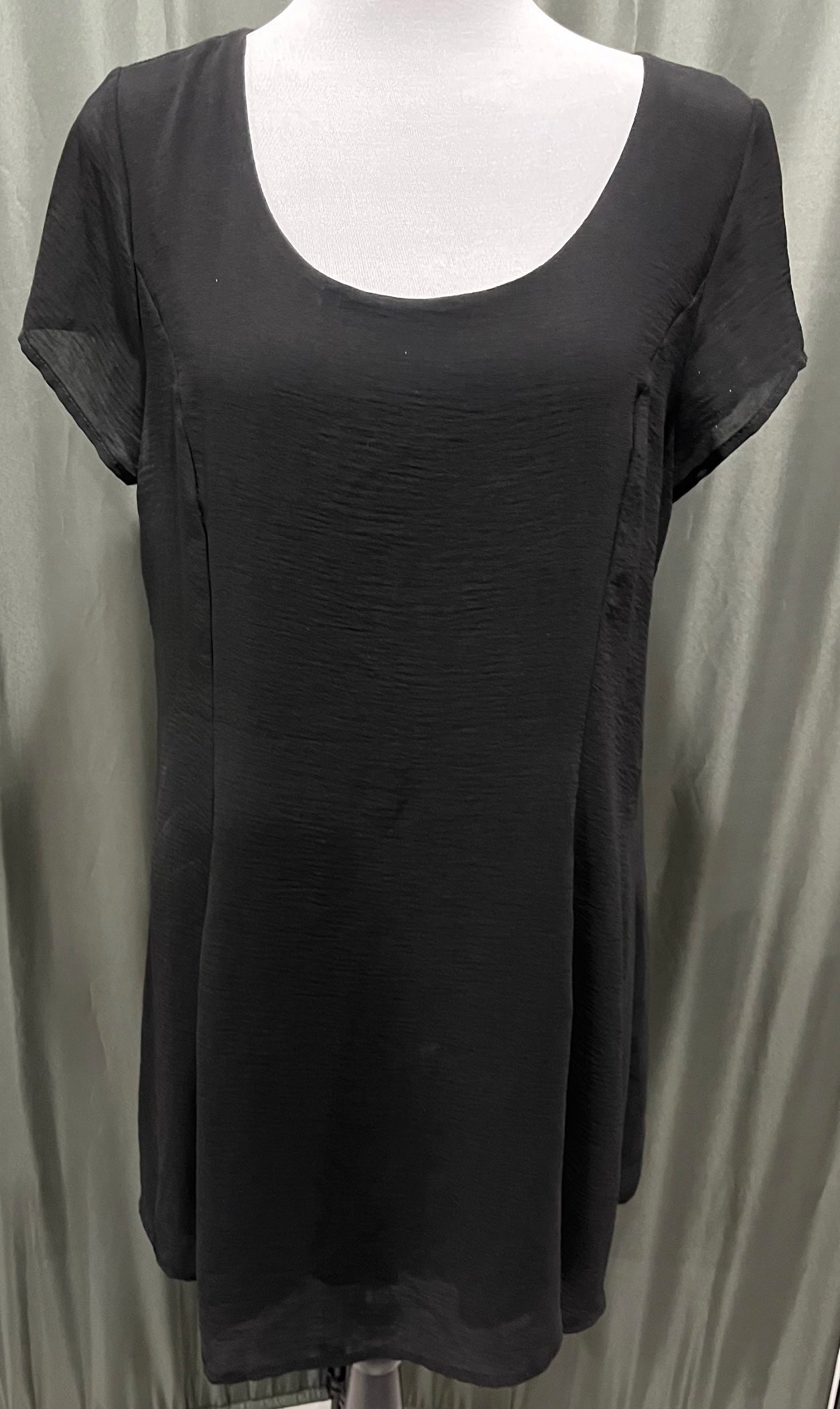 Black Shirt image 0