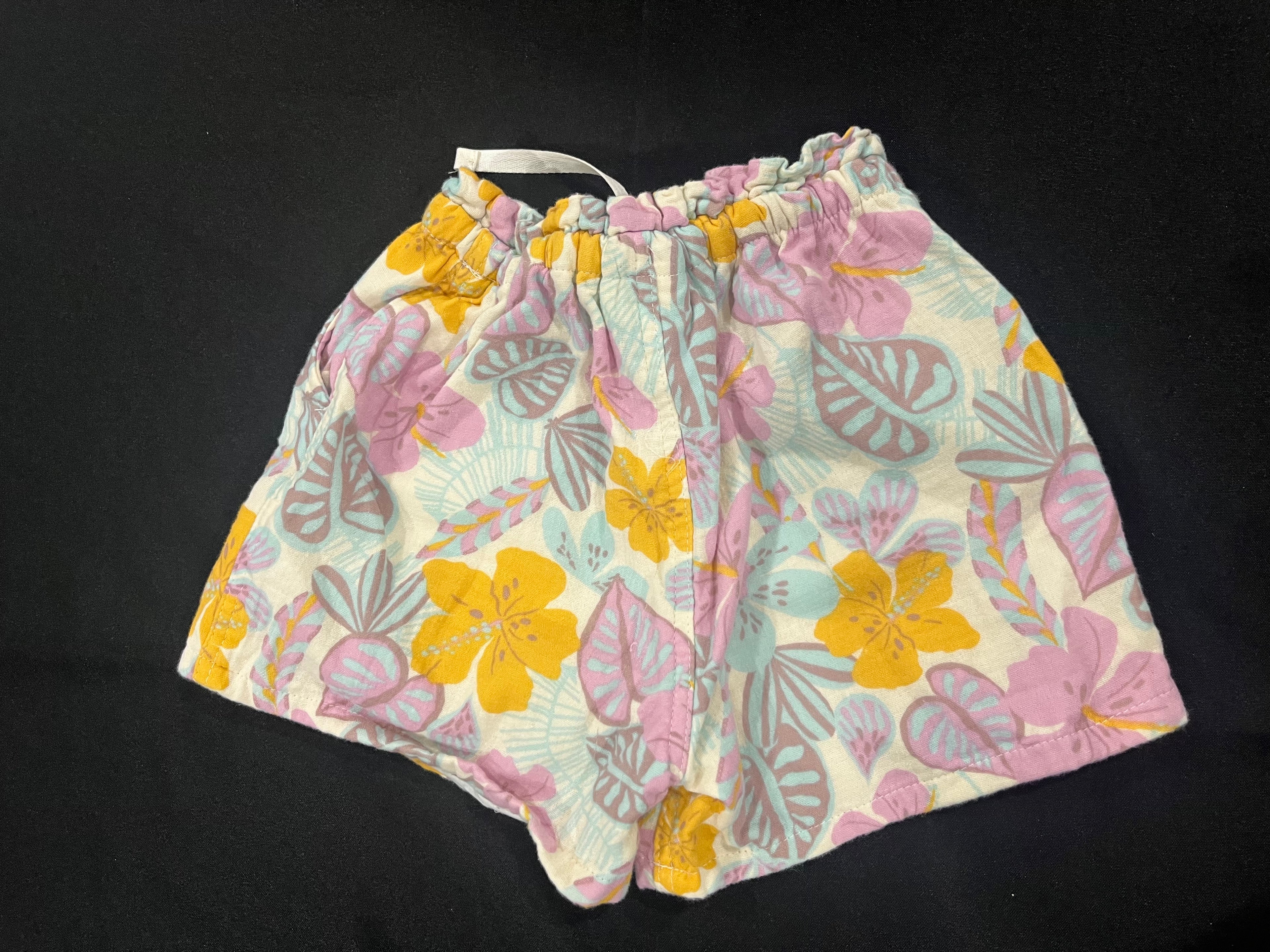 Floral Shorts image 2