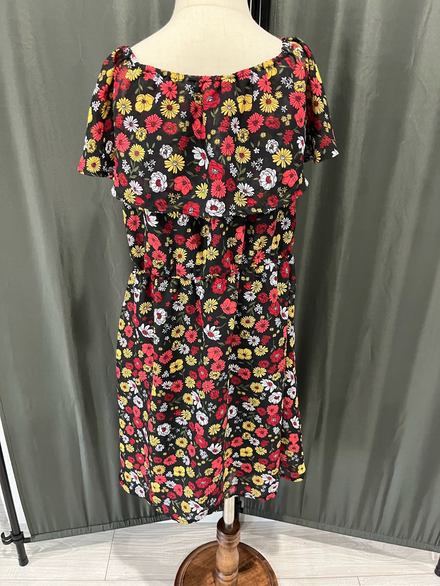 Girls Floral Dress image 3
