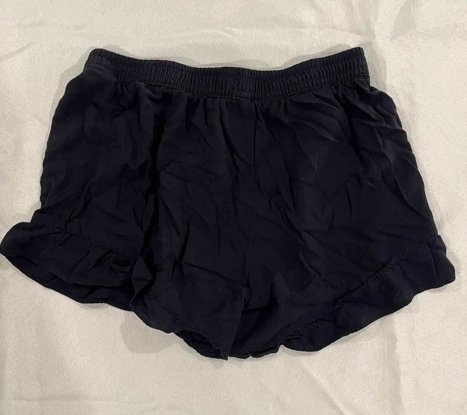 Girls Black Shorts image 1