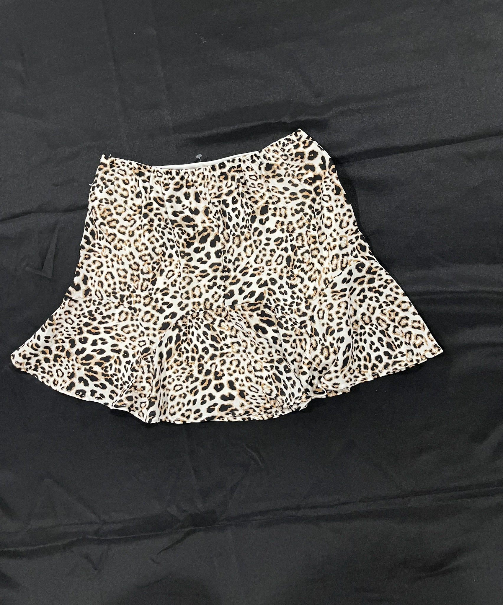 Women’s Leopard Skirt image 2