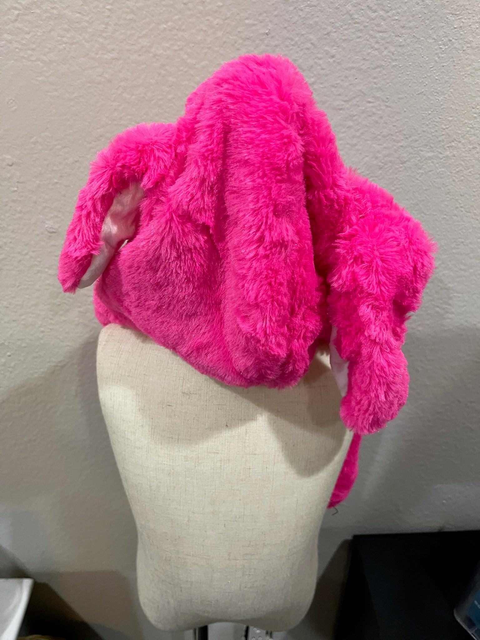 Children’s Sonic Hat With Flip Ear Feature