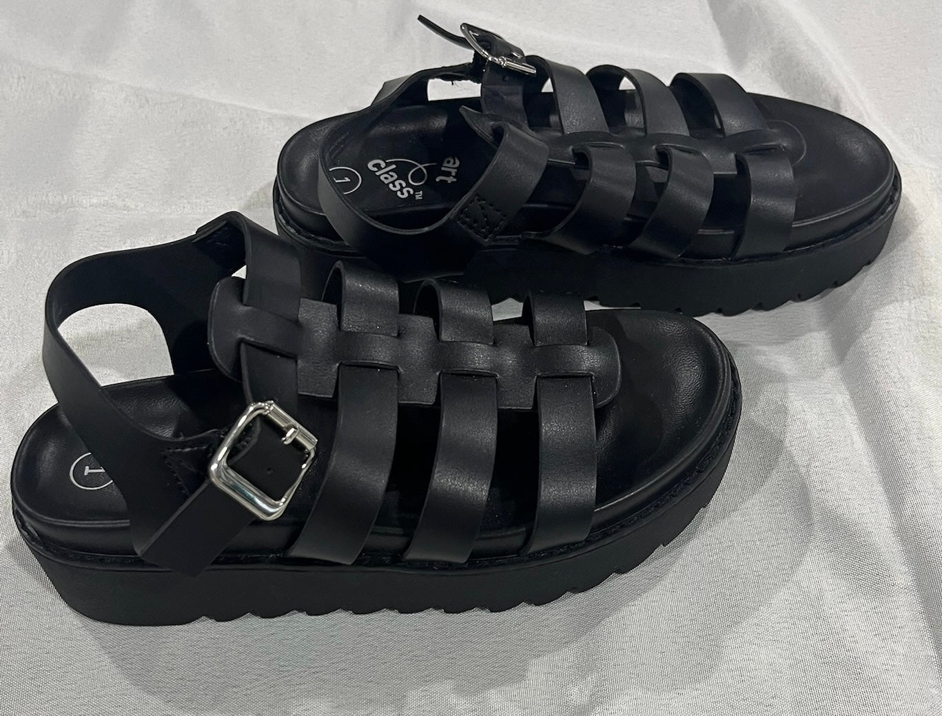 Girls Youth Black Platform Sandals image 3