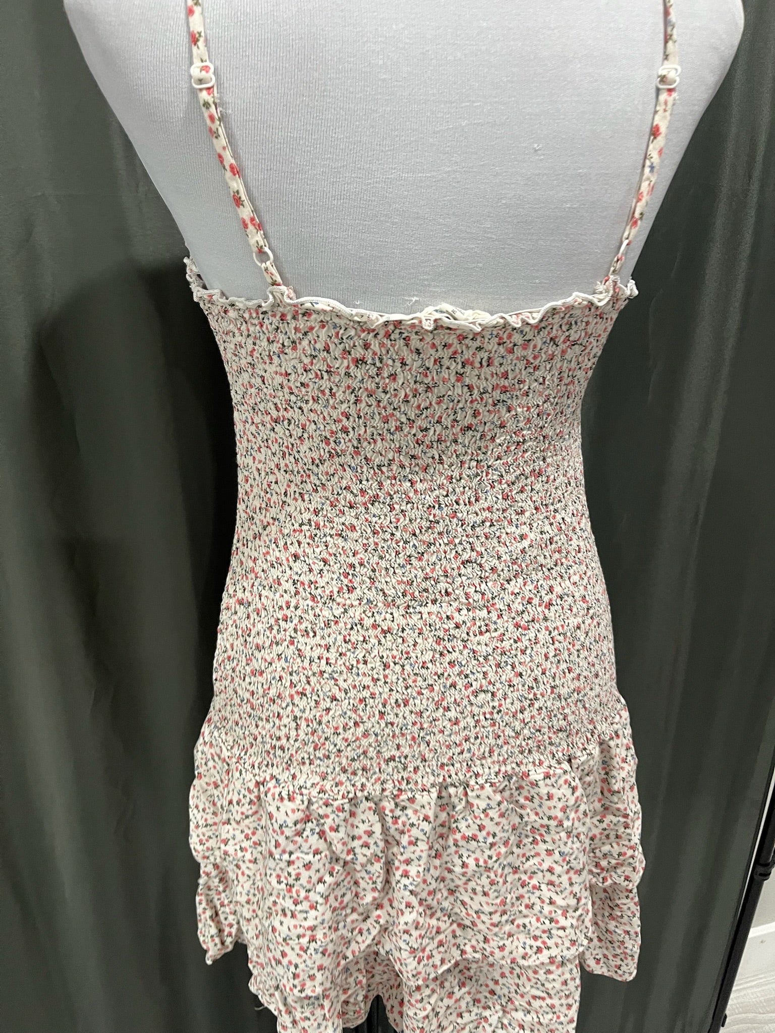 Women’s Floral Dress image 3