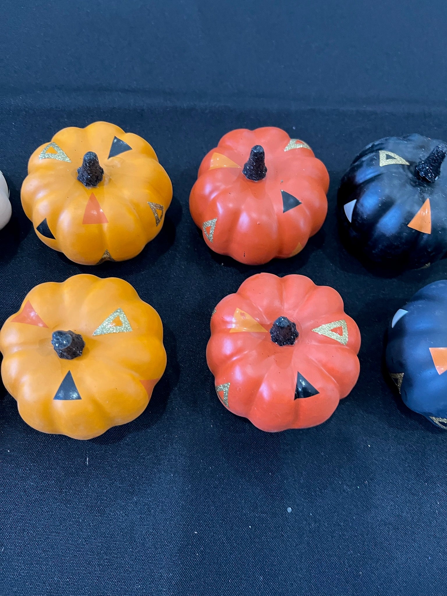 8 Piece Halloween Fall Pumpkins Decor Set