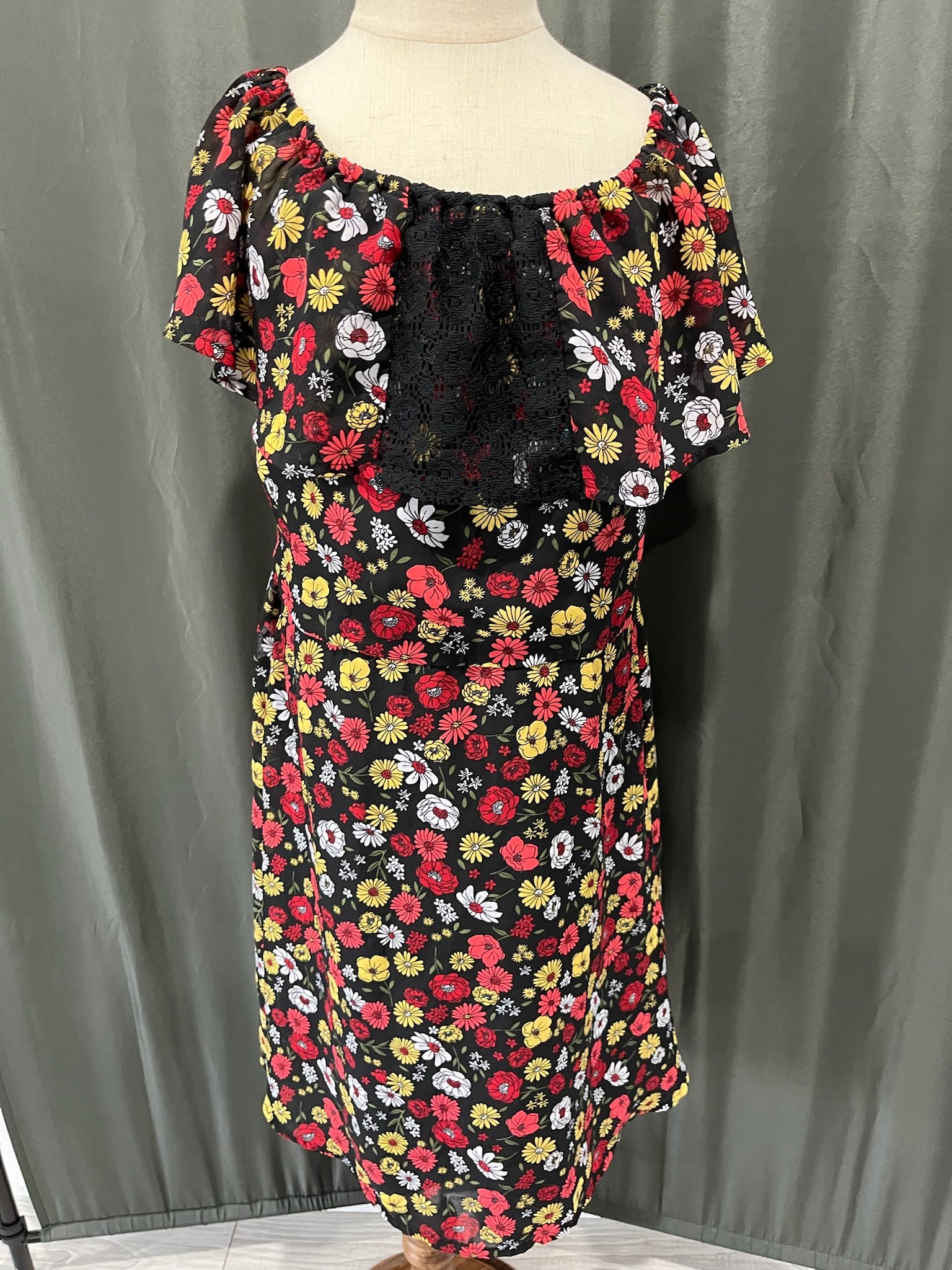 Girls Floral Dress image 0