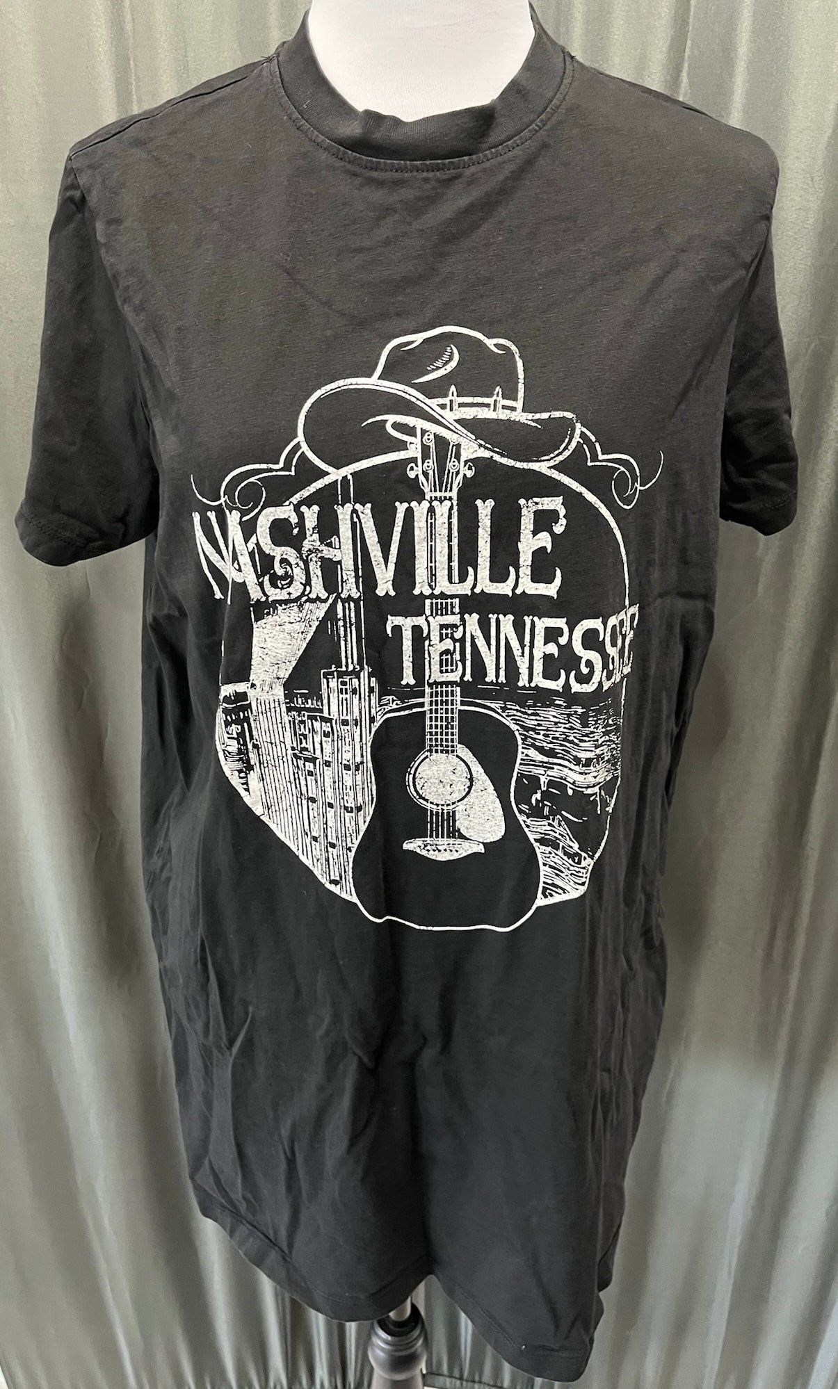 Women’s Nashville Tennessee Shirt image 0