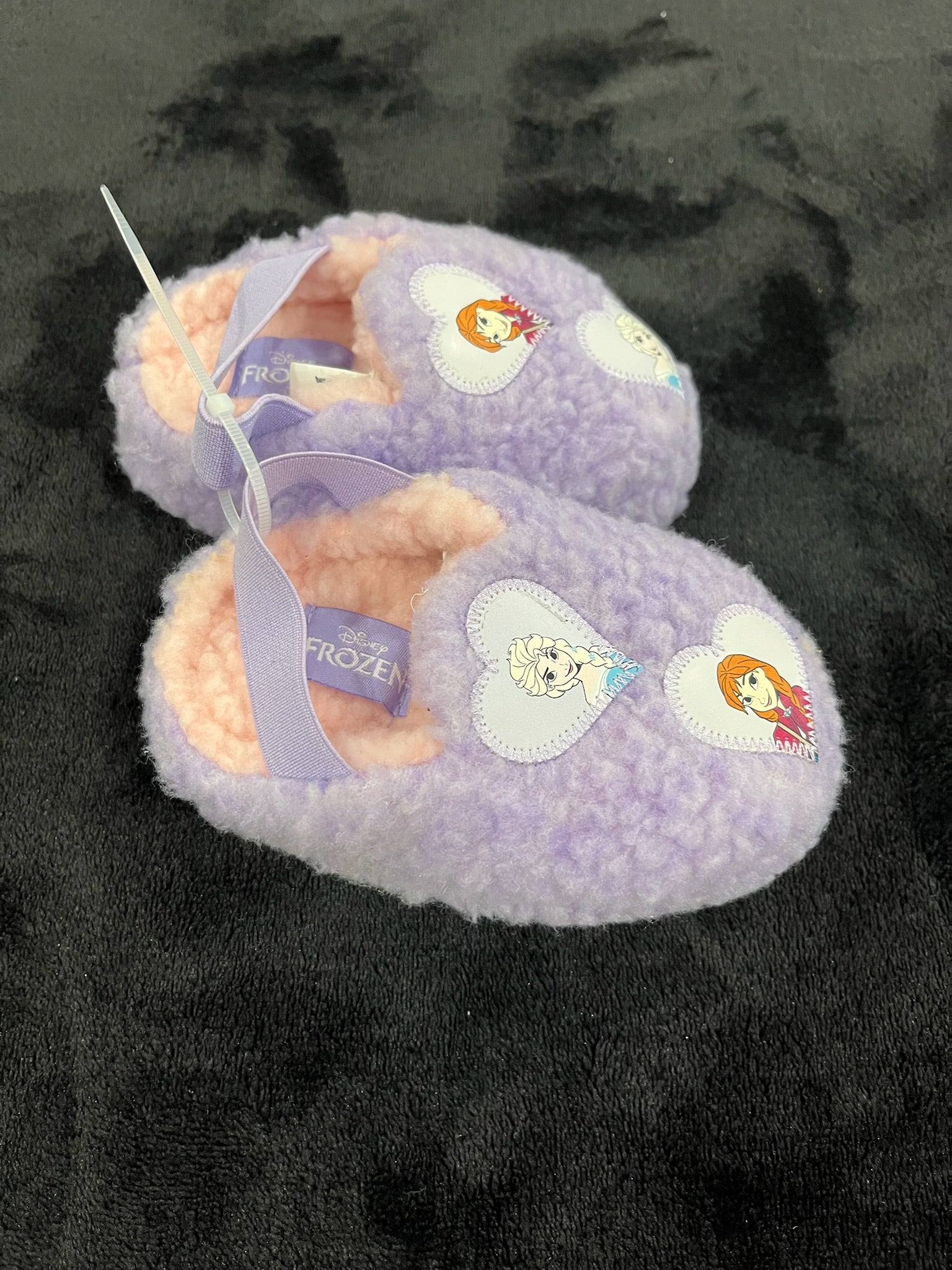 Children’s Frozen Slippers image 3
