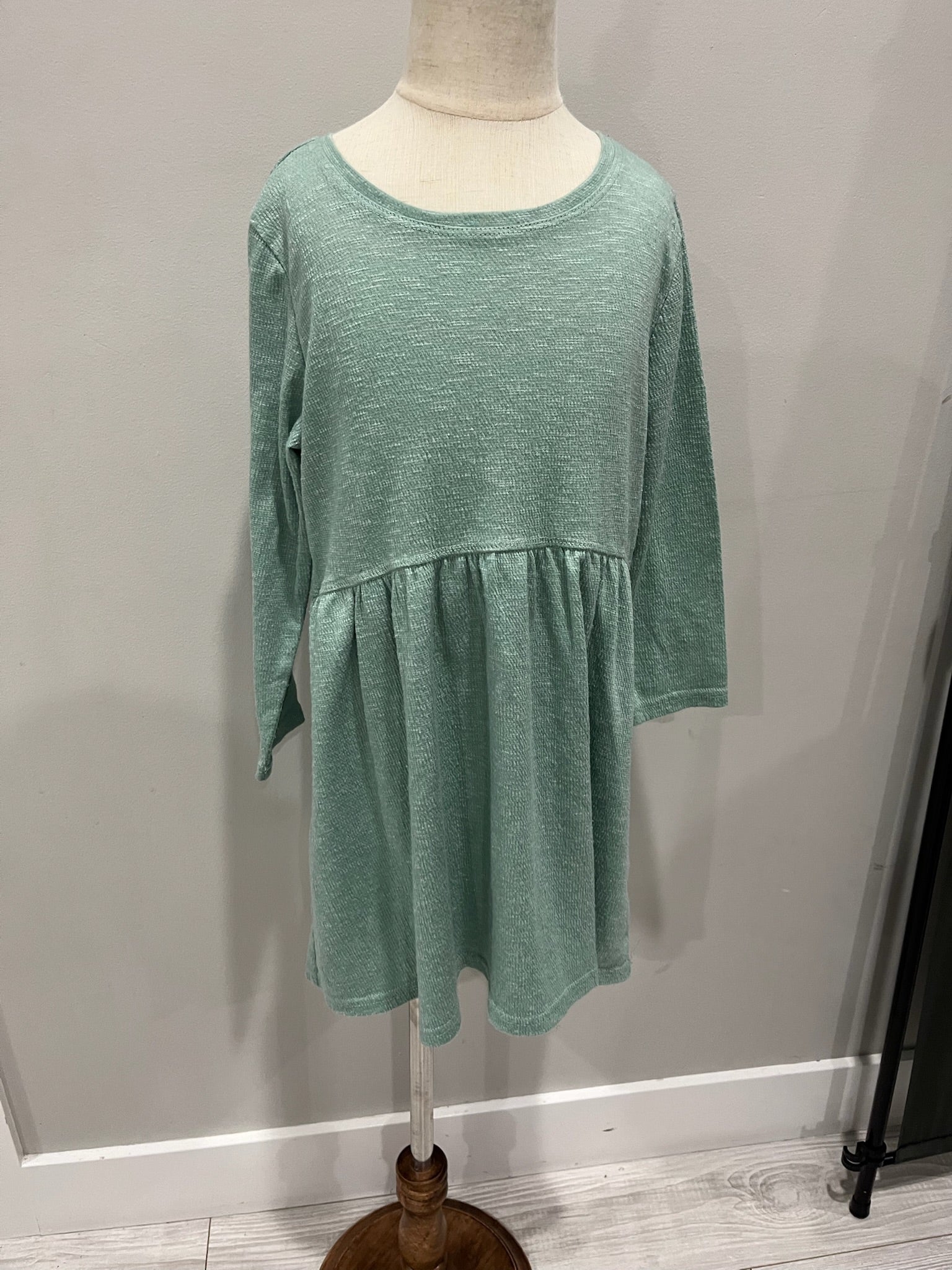 Girls Green Long Sleeve Dress image 1