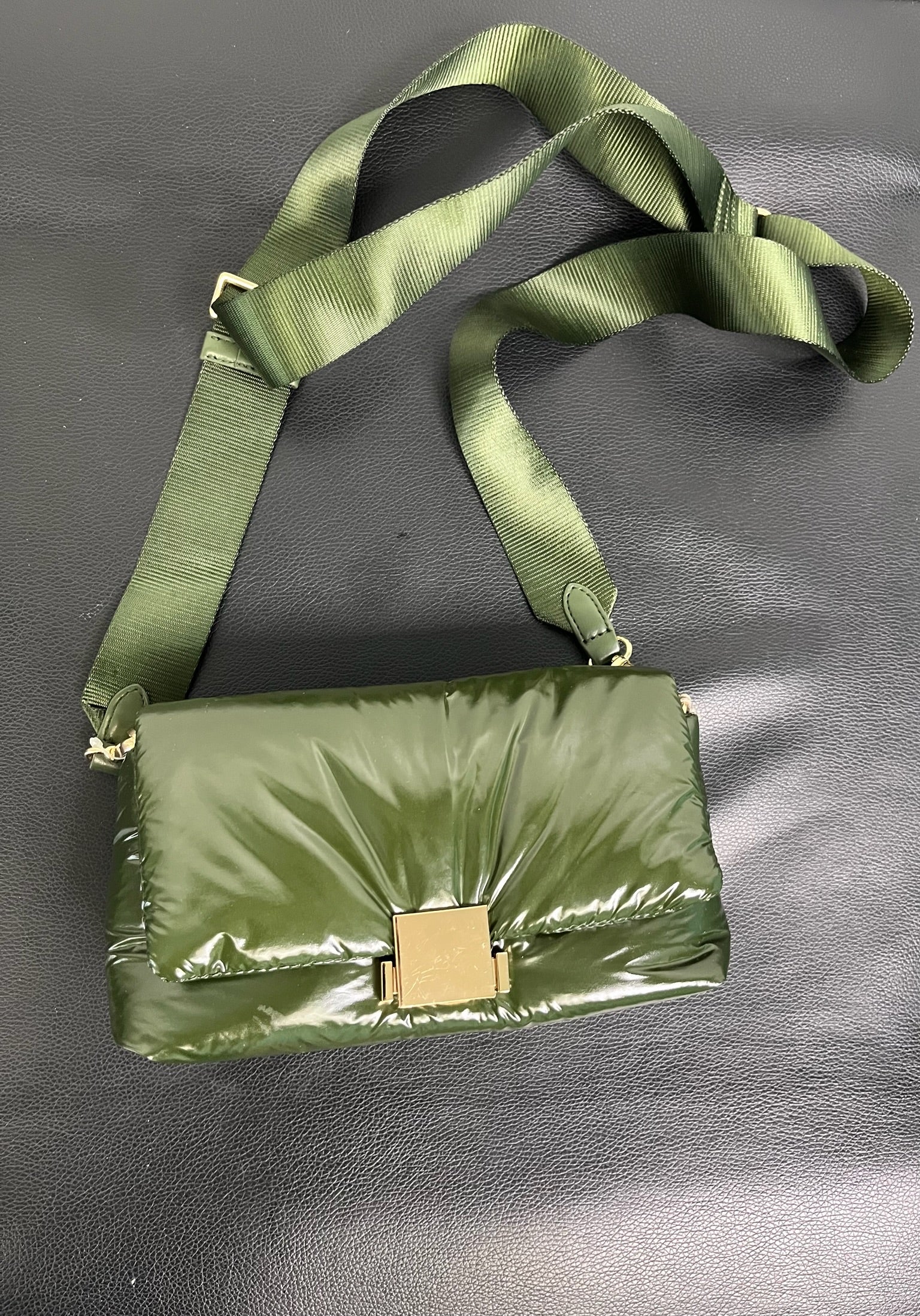 Green Purse  image 1
