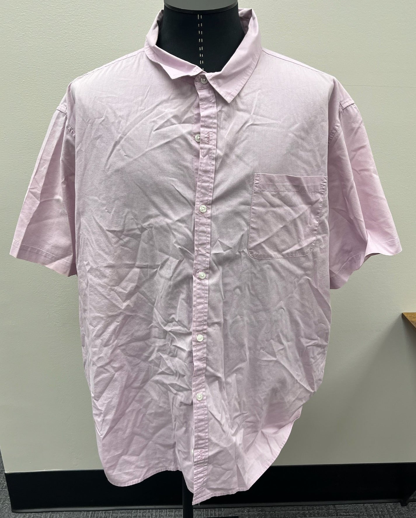 Used Men’s Button Up Shirt