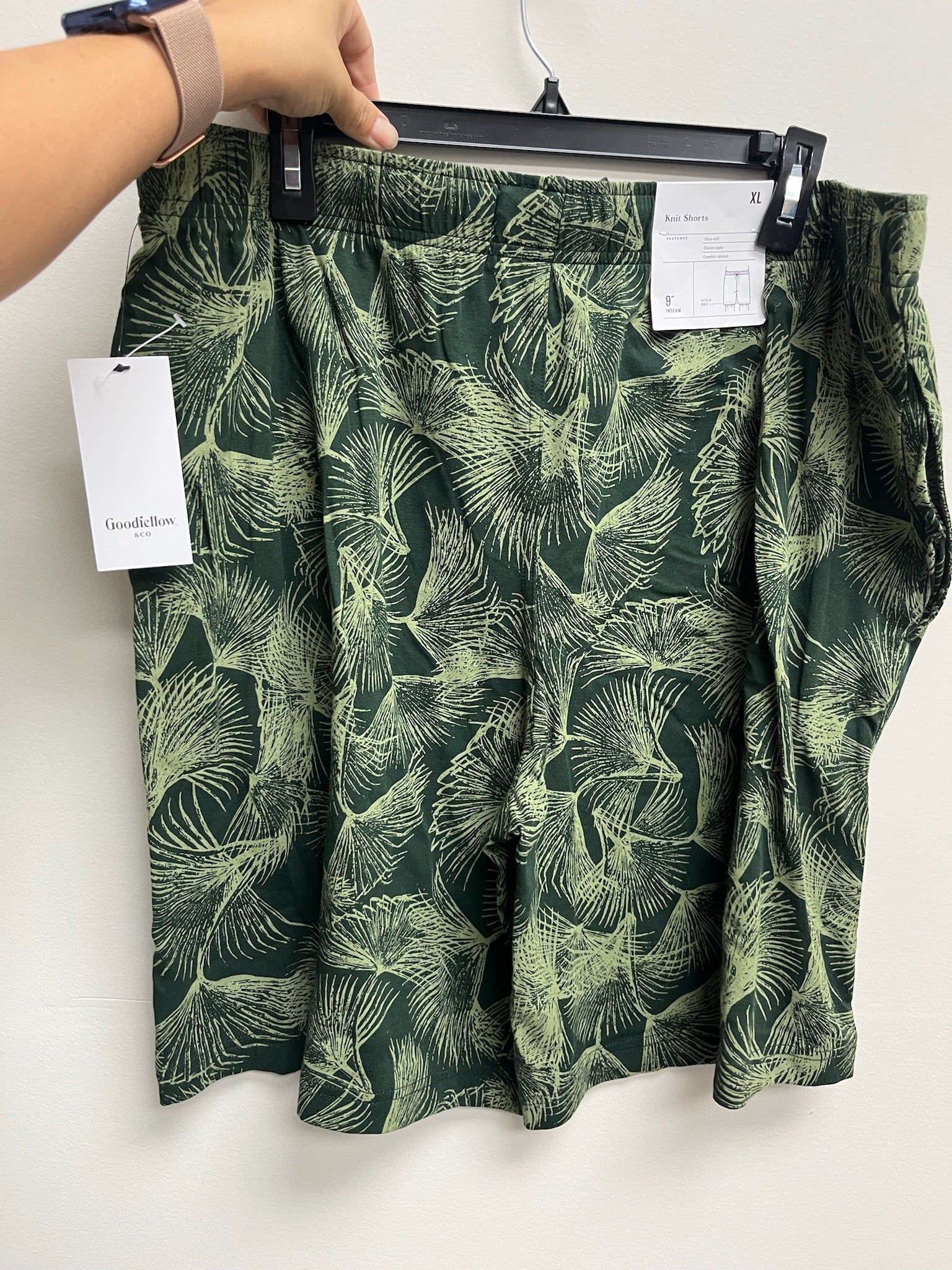 New Men’s Green Shorts