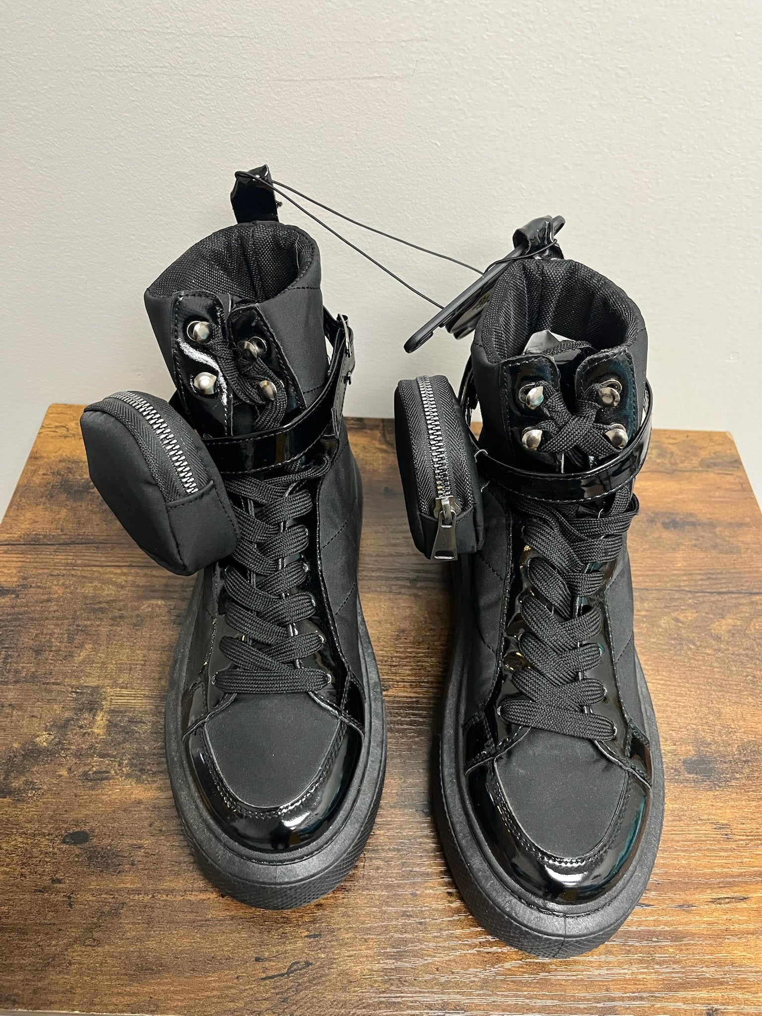 Women’s Black Boots With Ankle Pouch