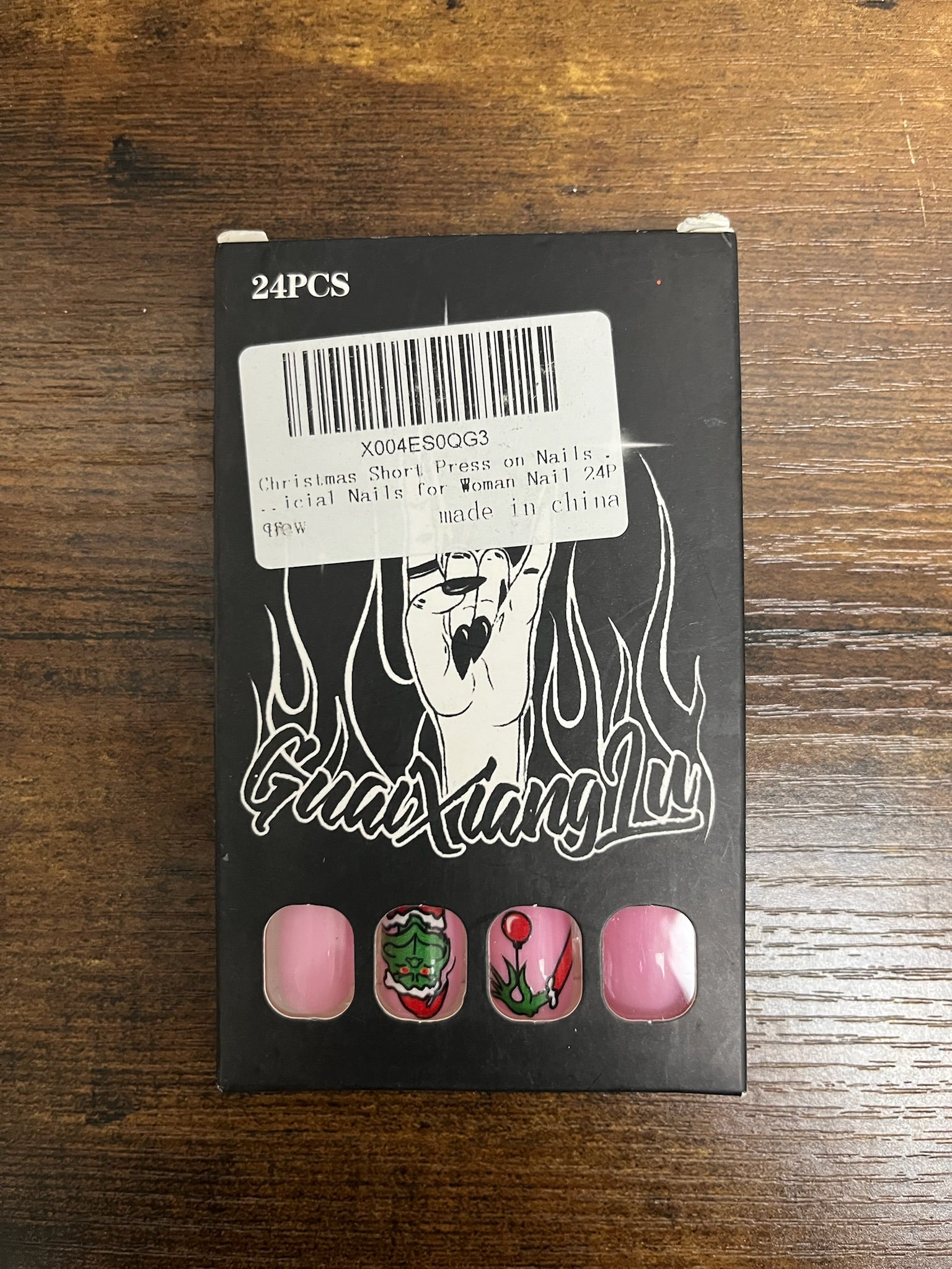 New Grinchmas Nail Set