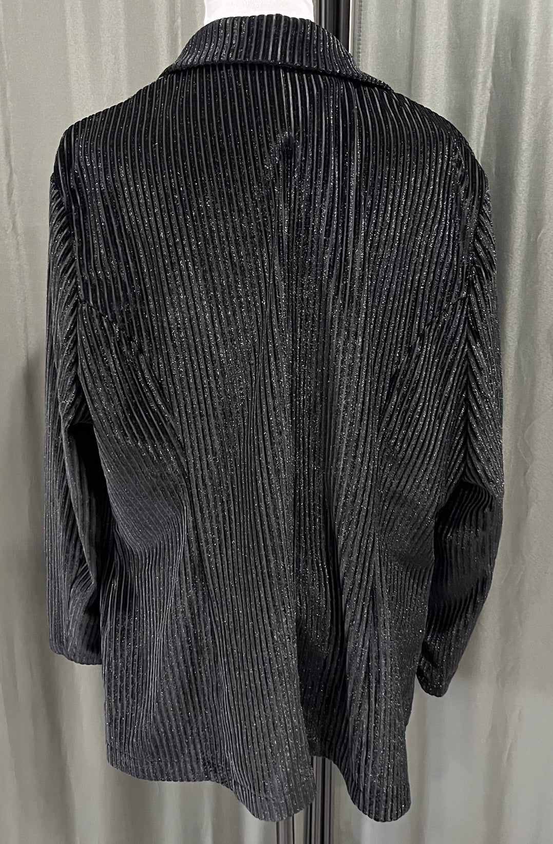 Women’s Black Jacket image 3