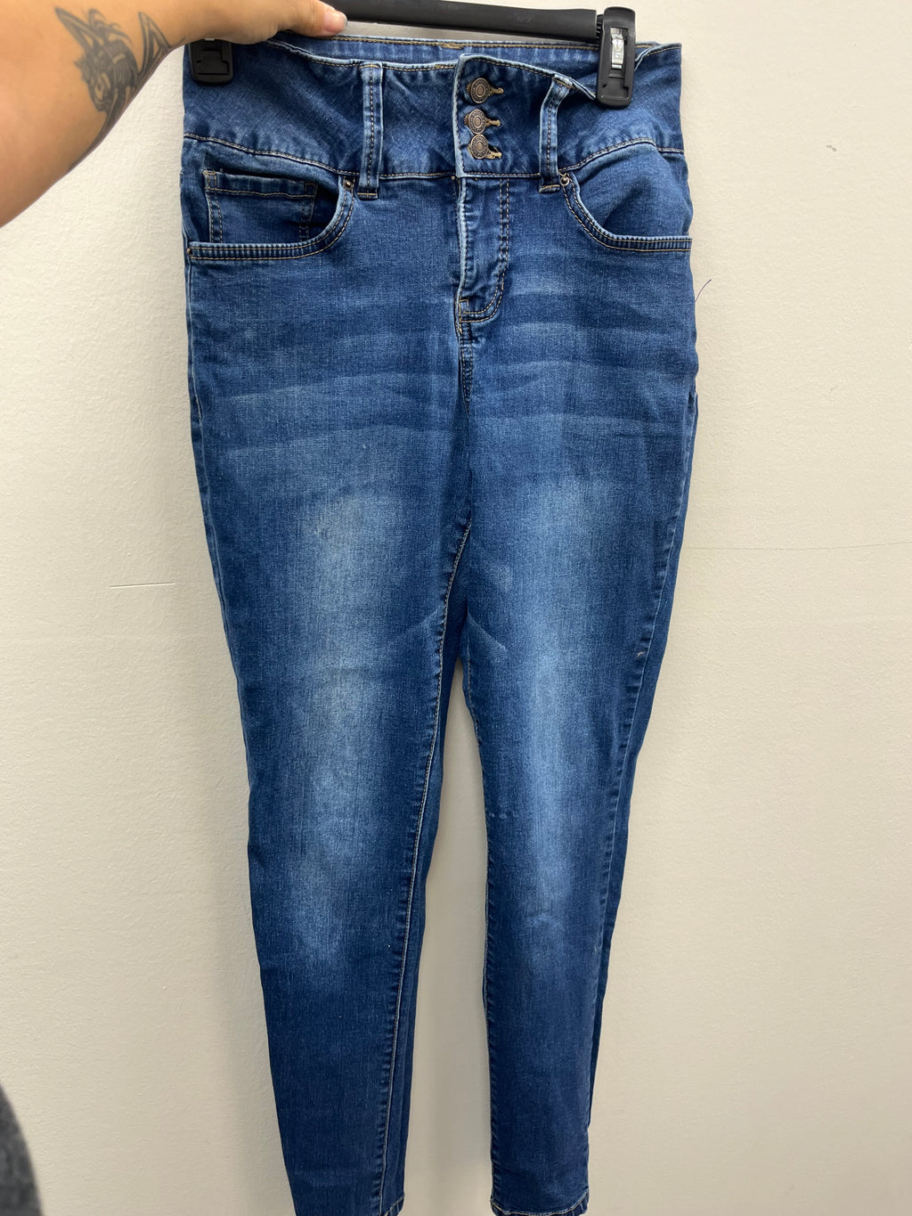 Used Women’s Blue Jeans