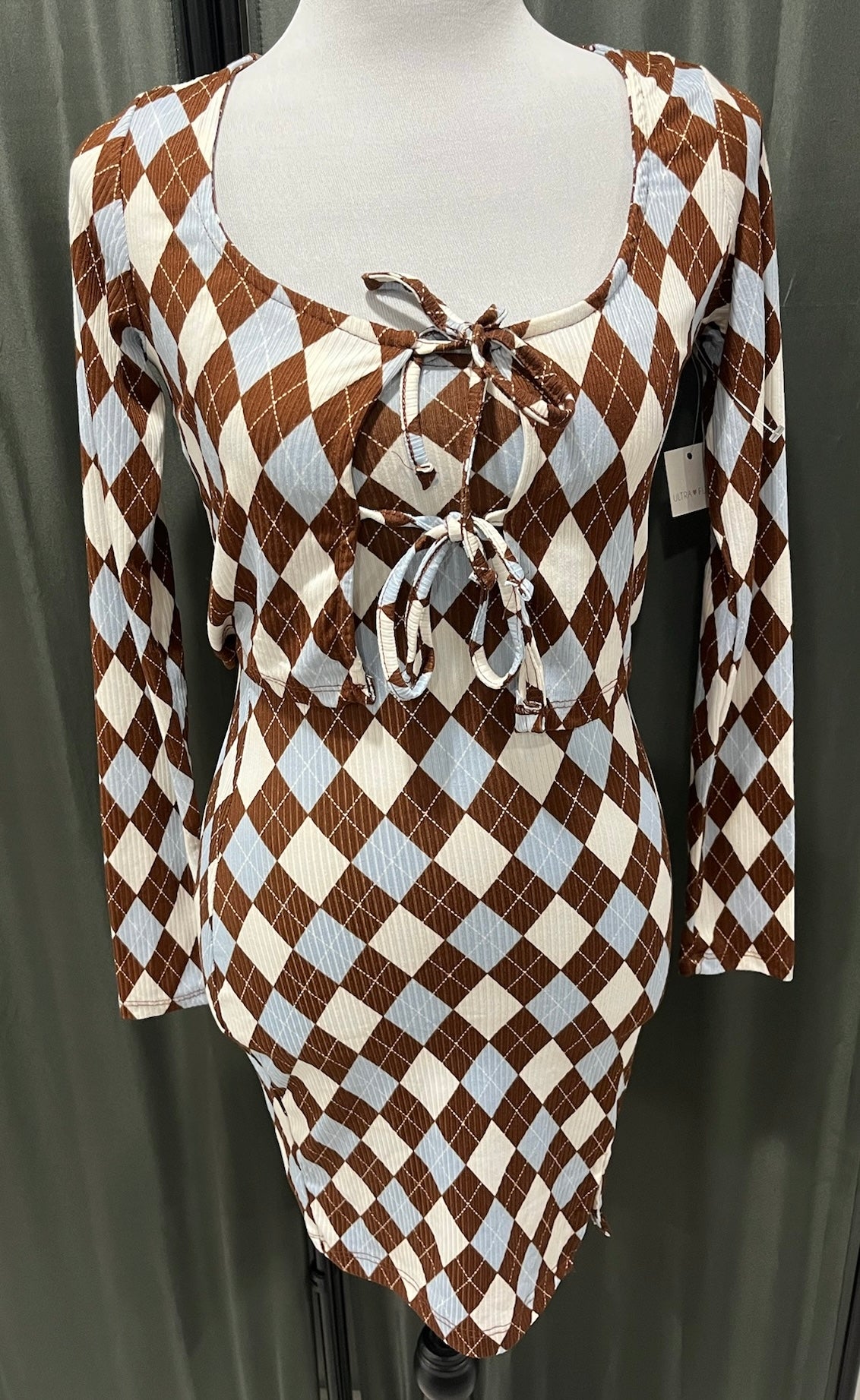 Women’s Two Piece Checkered Spaghetti Strap Dress with Cardigan  image 0