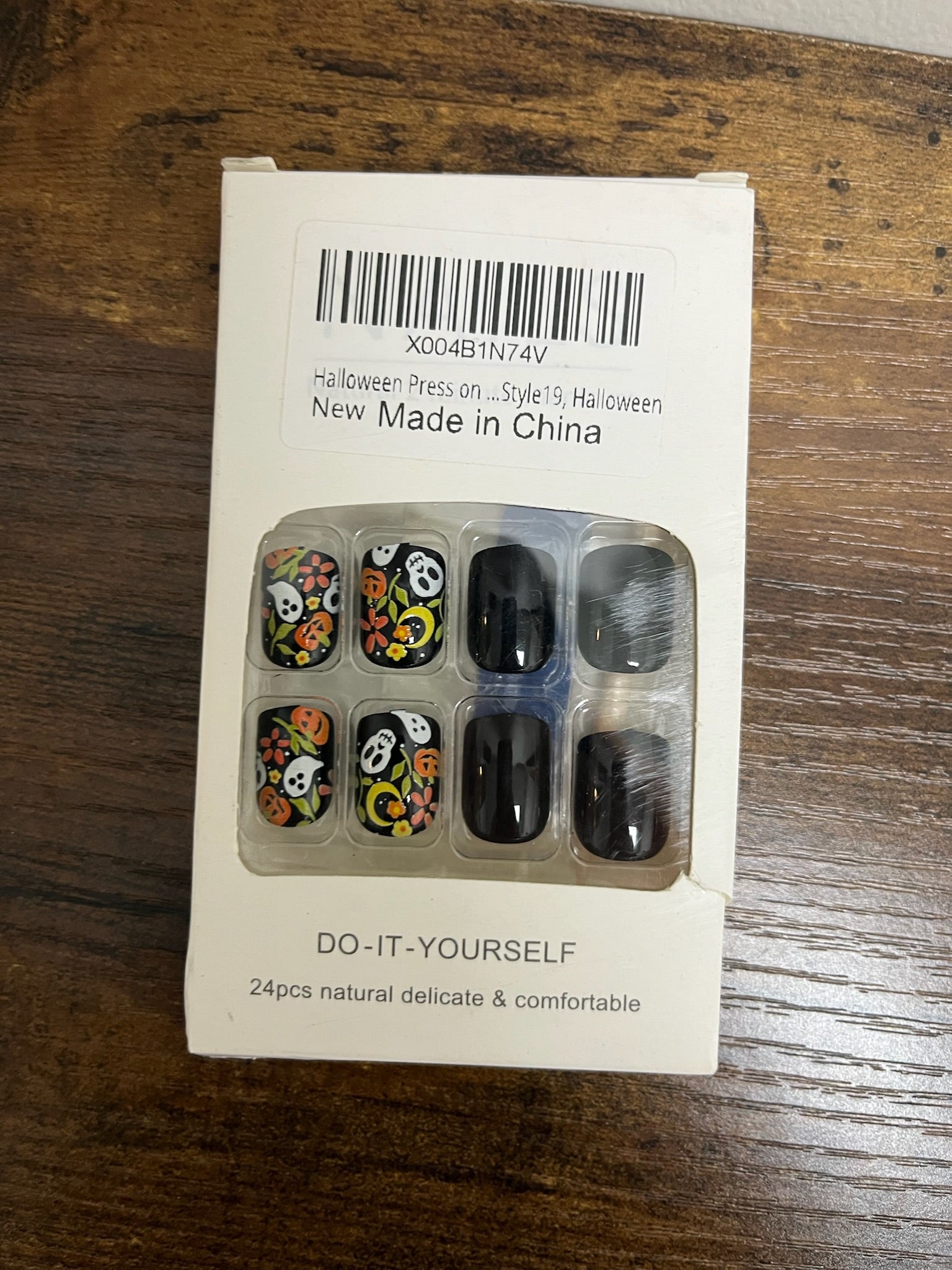 New Halloween Black Colorful Ghost Nail Set