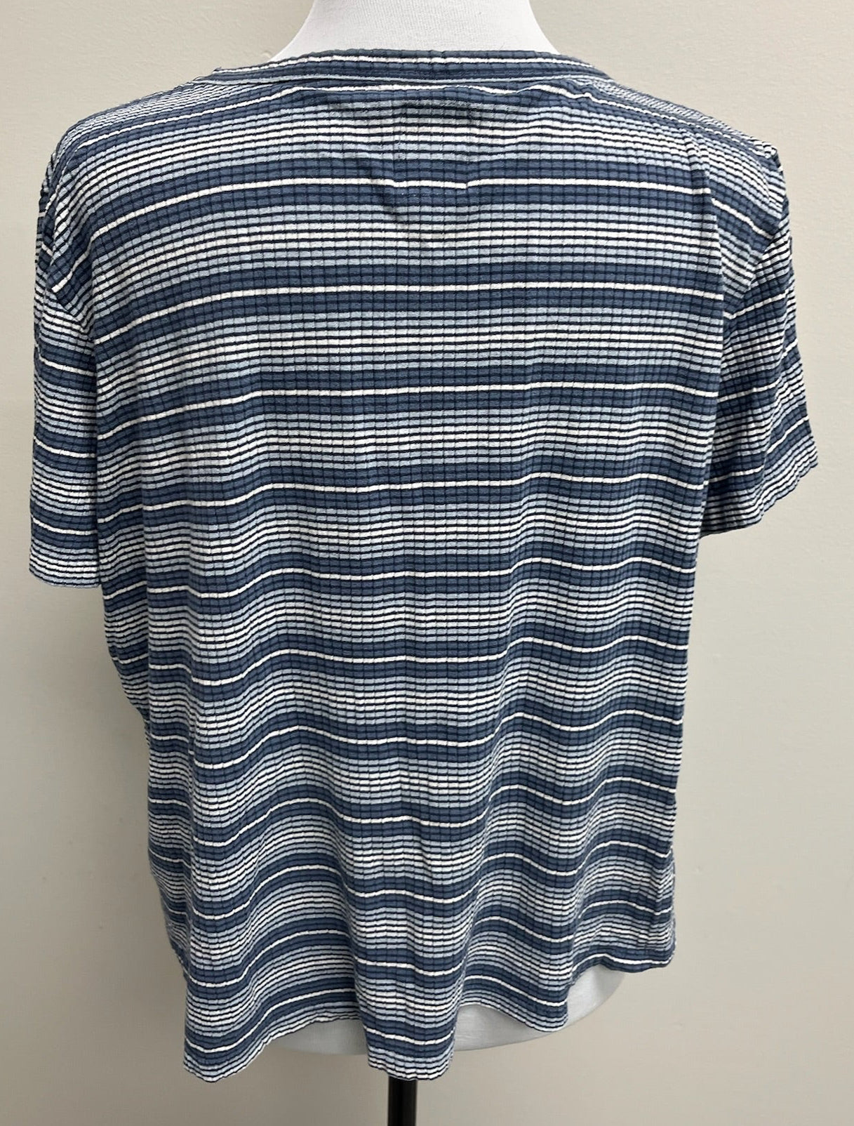 Used Women’s Striped Shirt