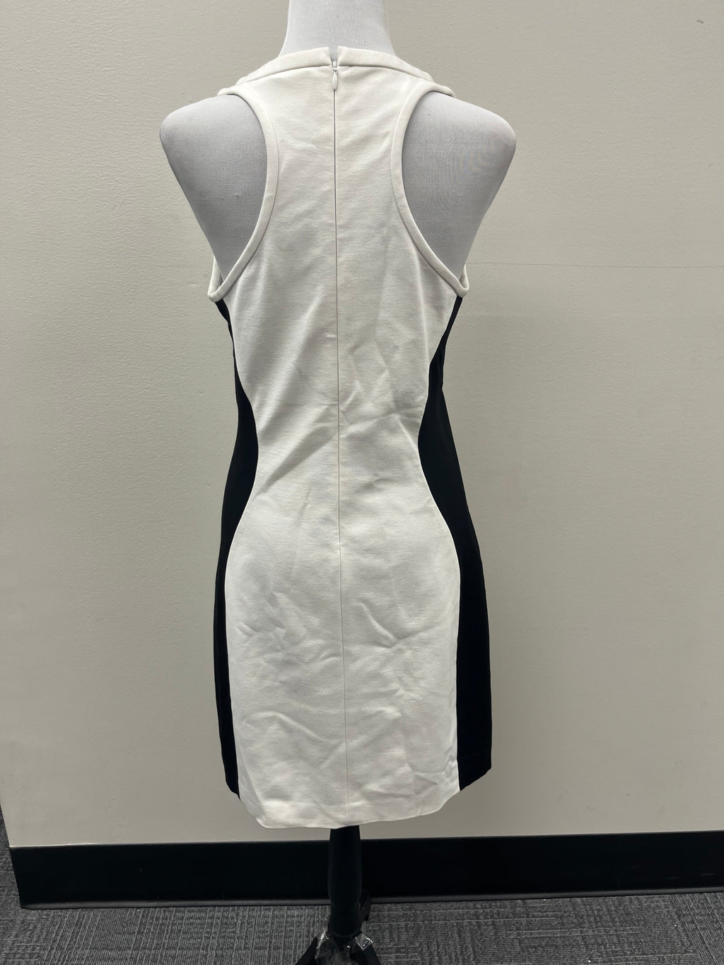 New Women’s Dress