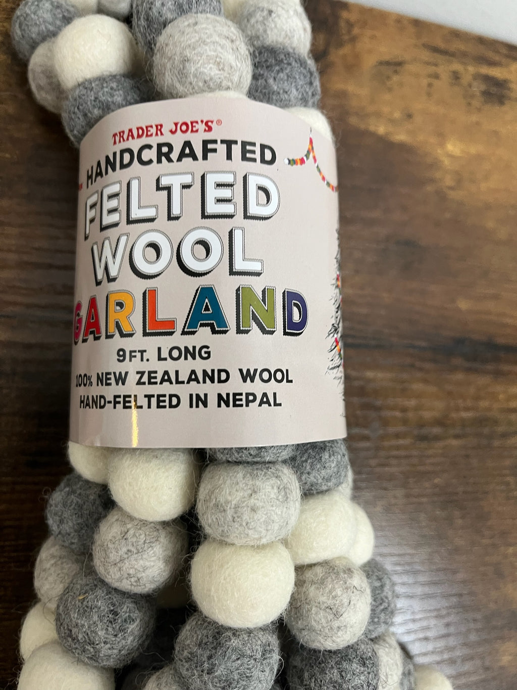 New Felt 9 ft Garland