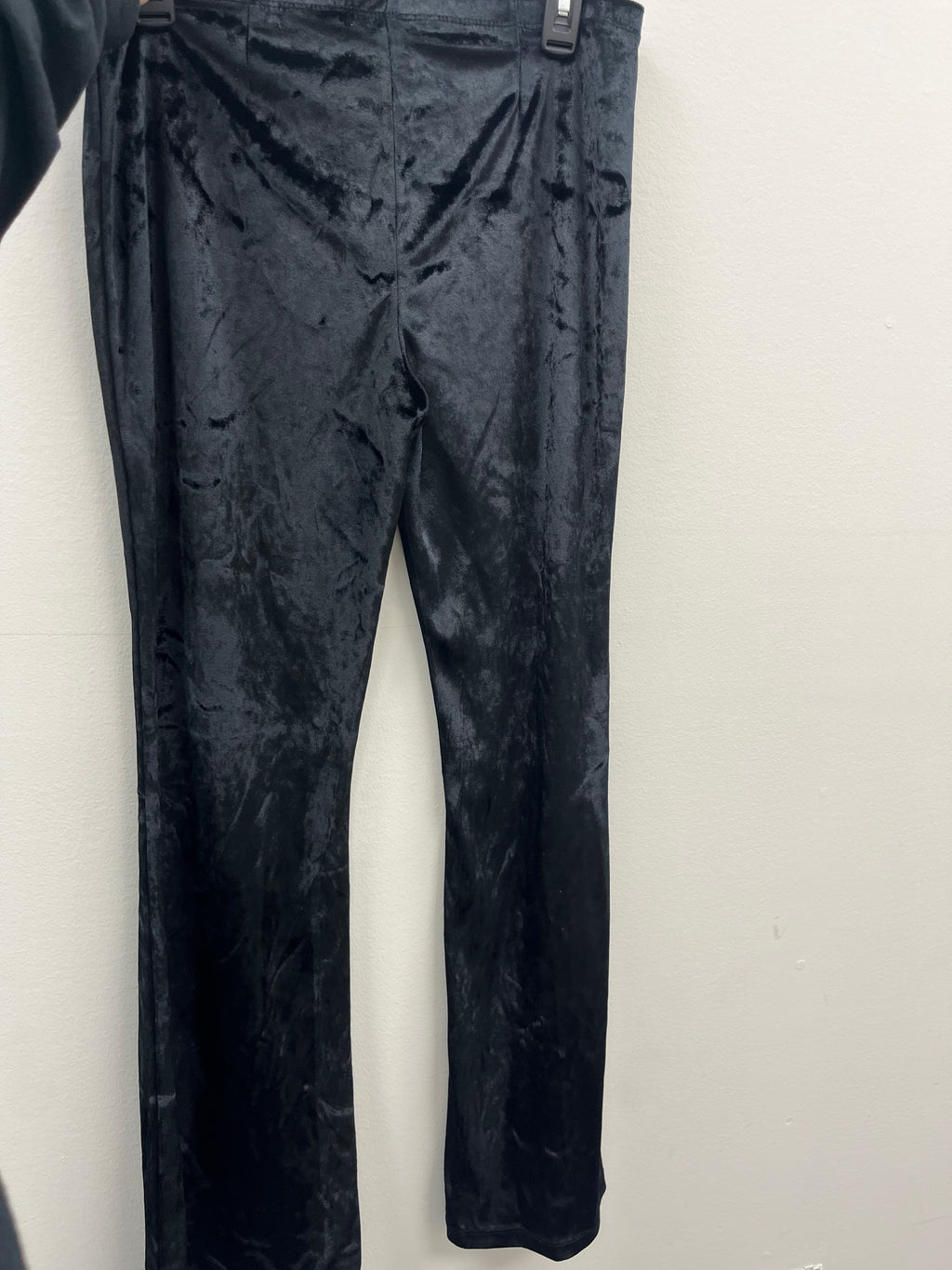 Used Women’s Black Pants