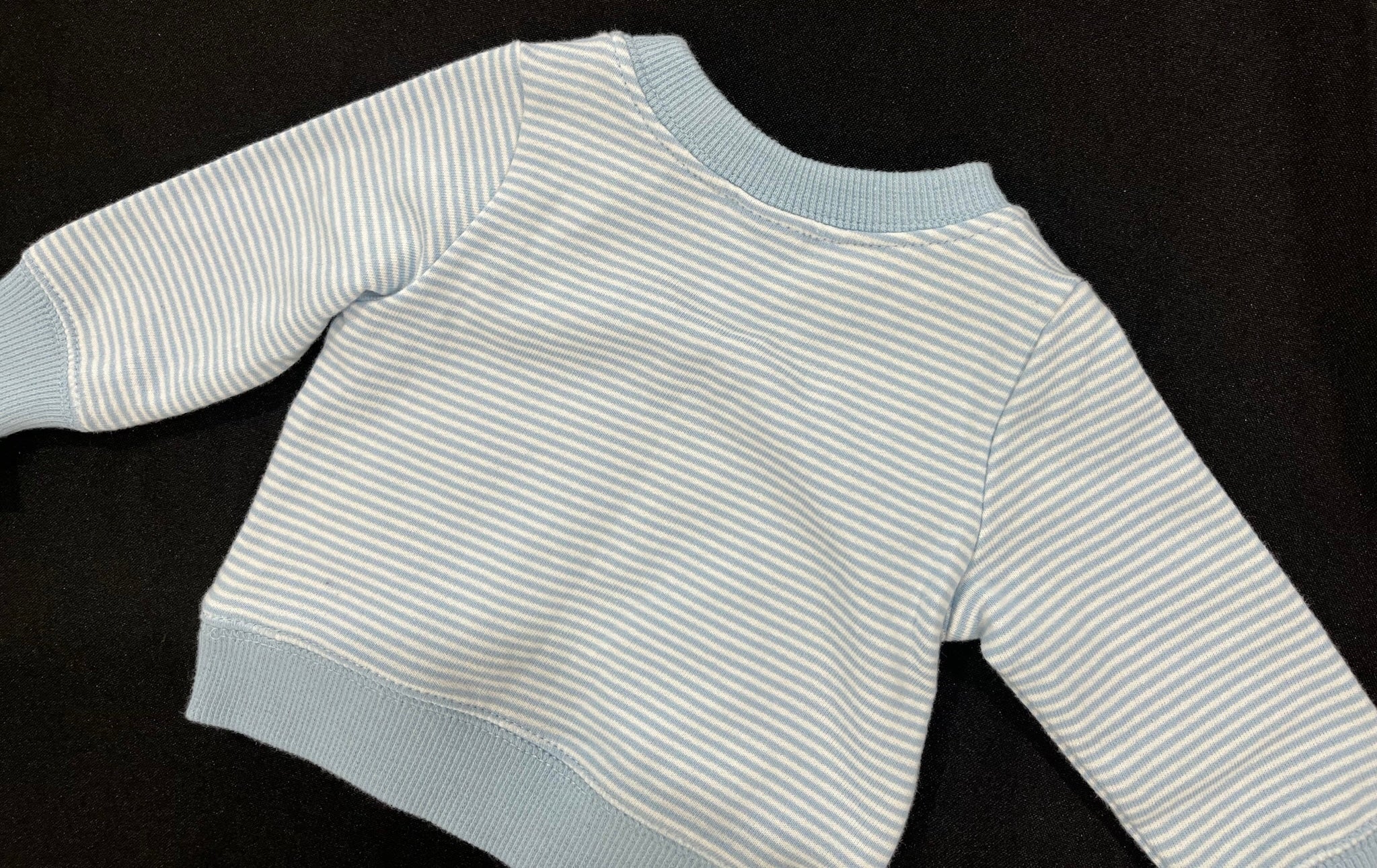 Newborn Baby Whale Sweater image 2
