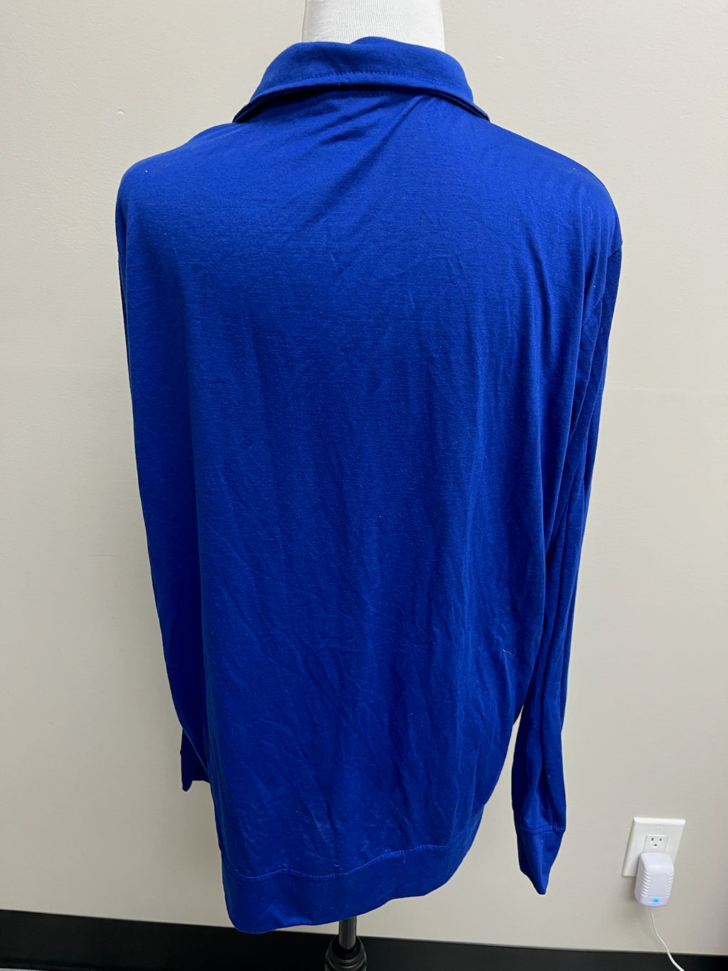 Used Women’s Dodger Shirt