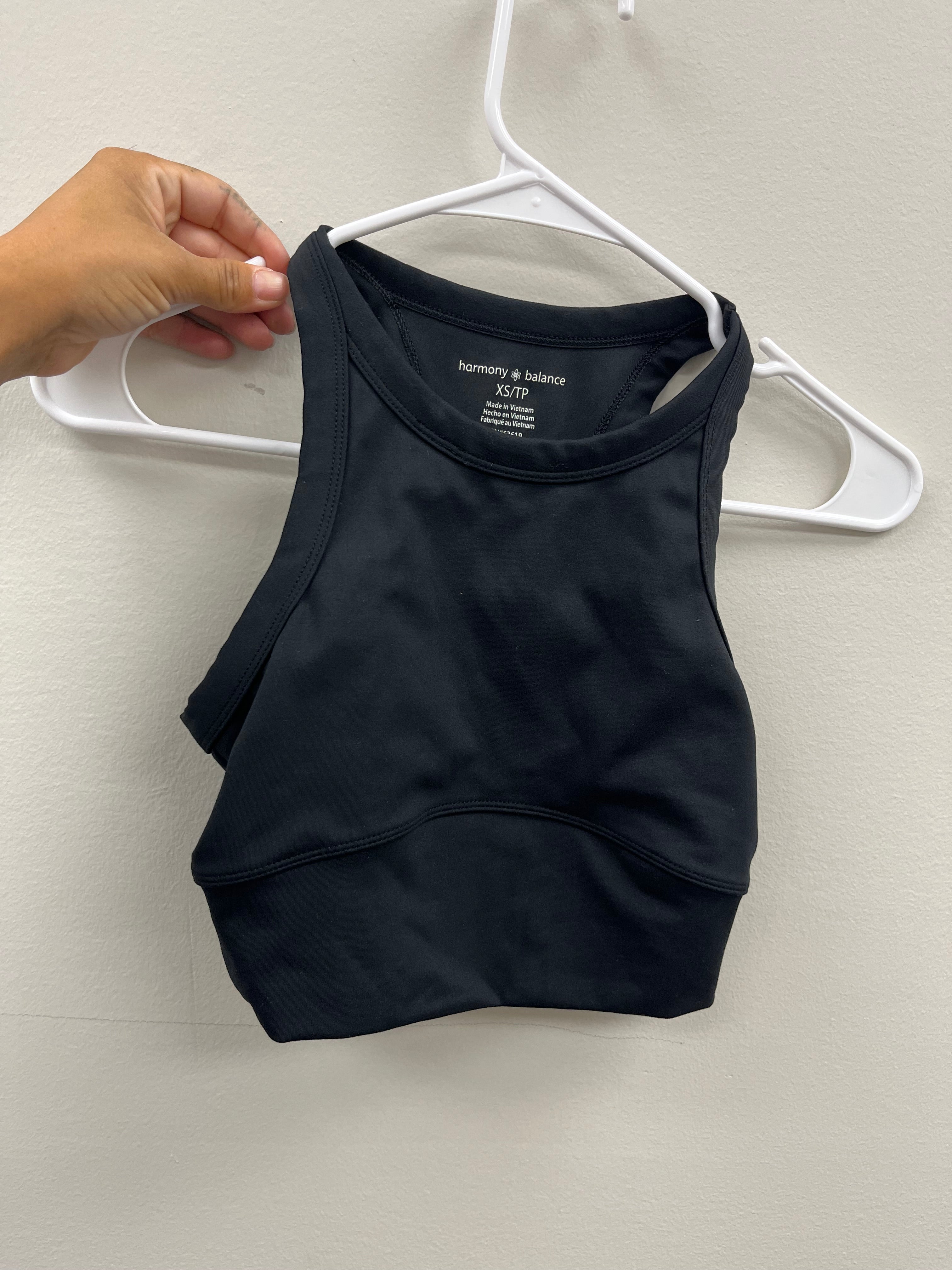 Used Women’s Black Sports Bra