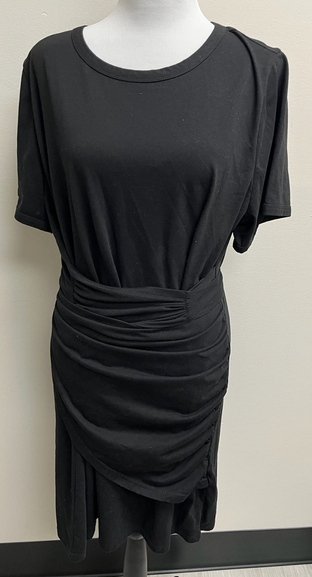 Used Women’s Black Dress