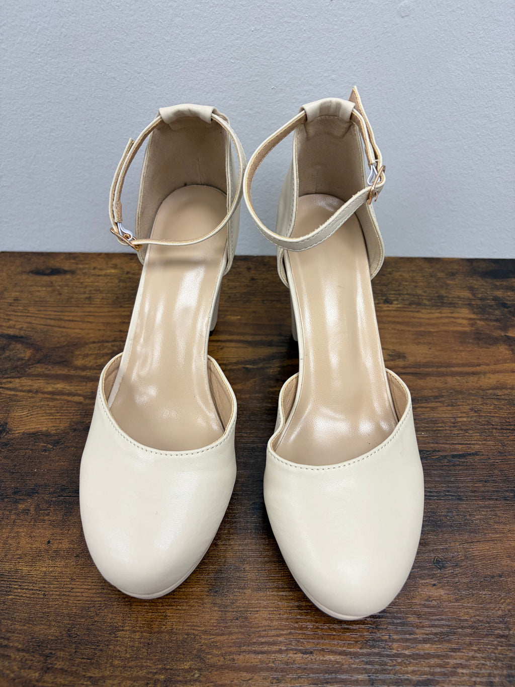 New Women’s Beige Heels