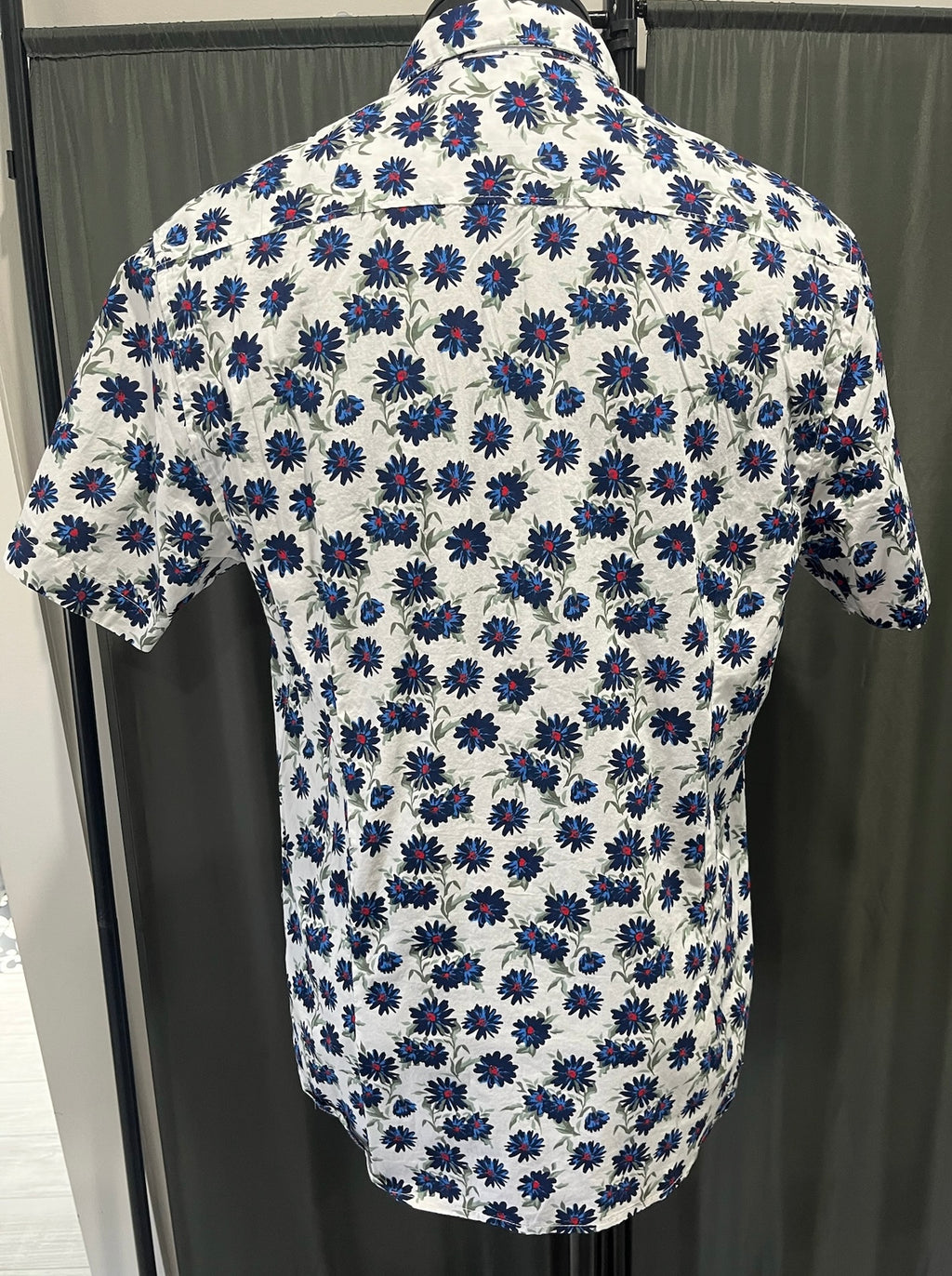 Men’s Floral Button Up Shirt image 2