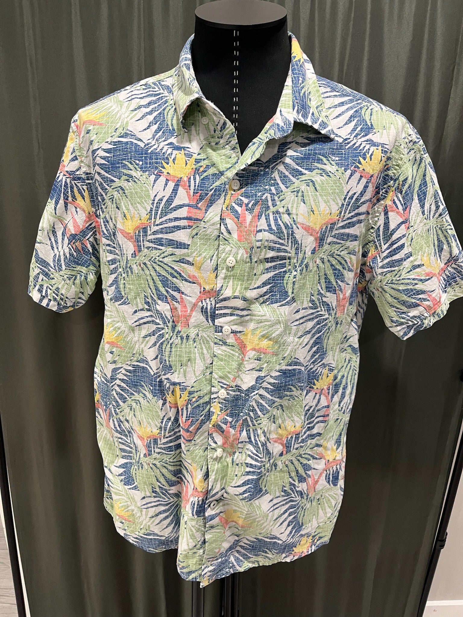 Men’s Floral Button Up Shirt image 0