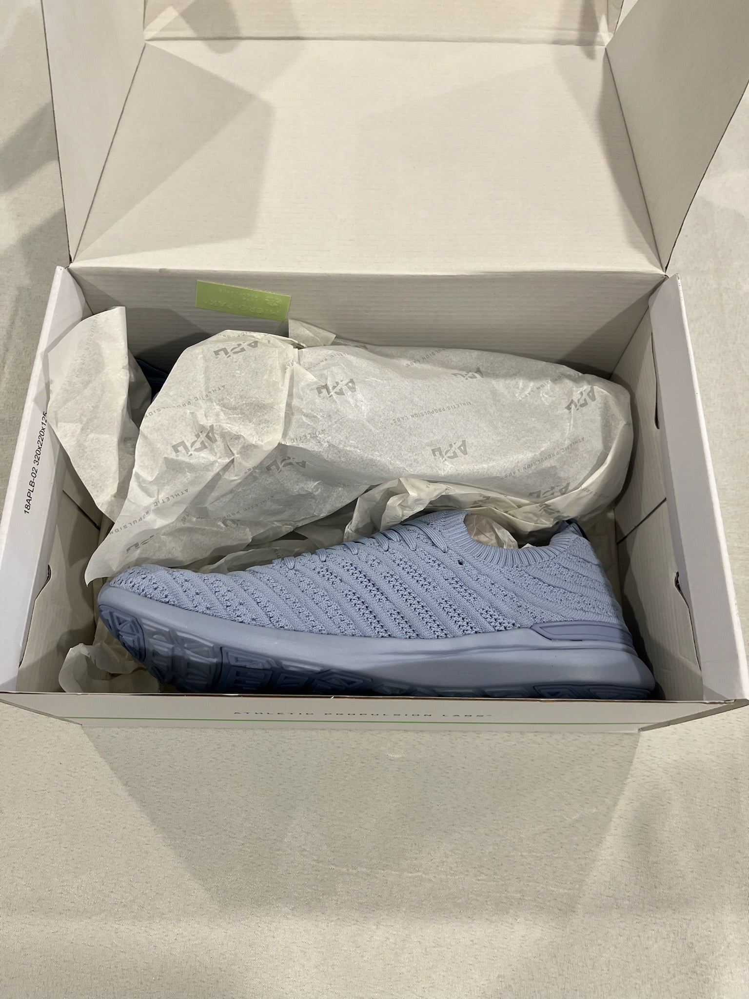 Men’s Athletic Propulsion Lab Sneakers image 4