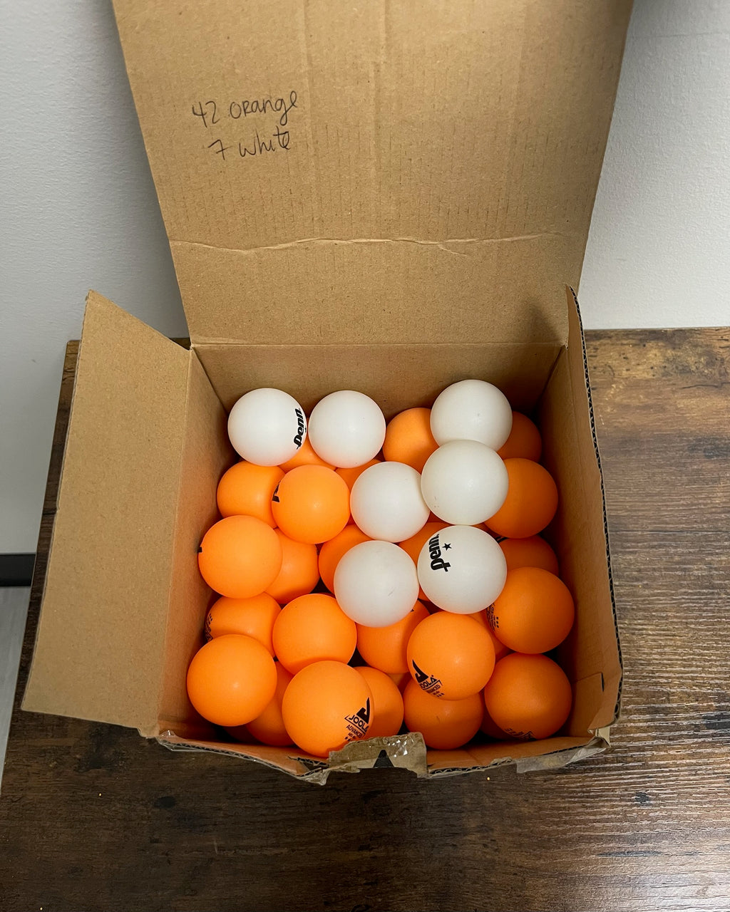Used Ping Pong Paddles With 55 Balls