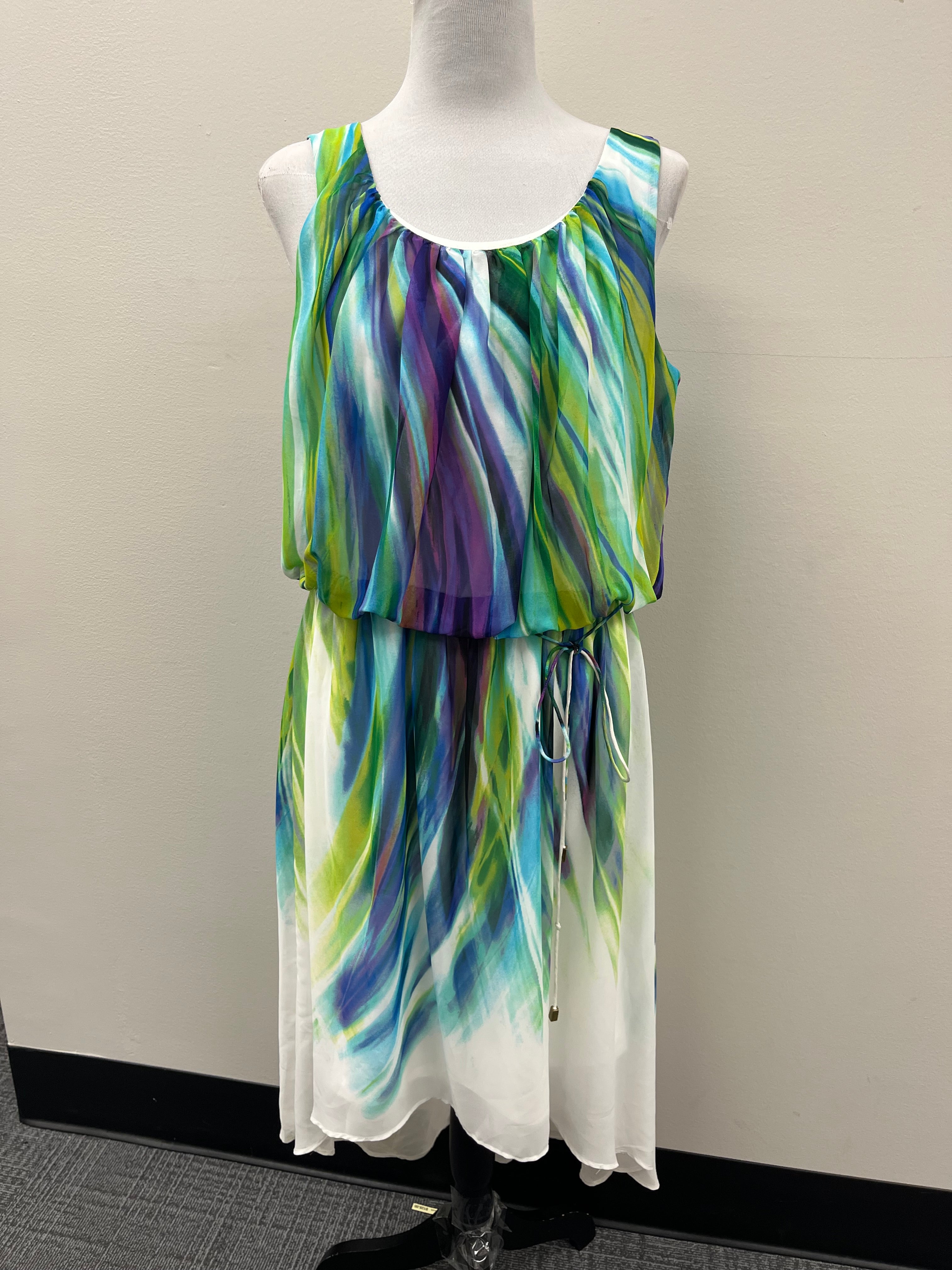 Used Women’s Green Dress