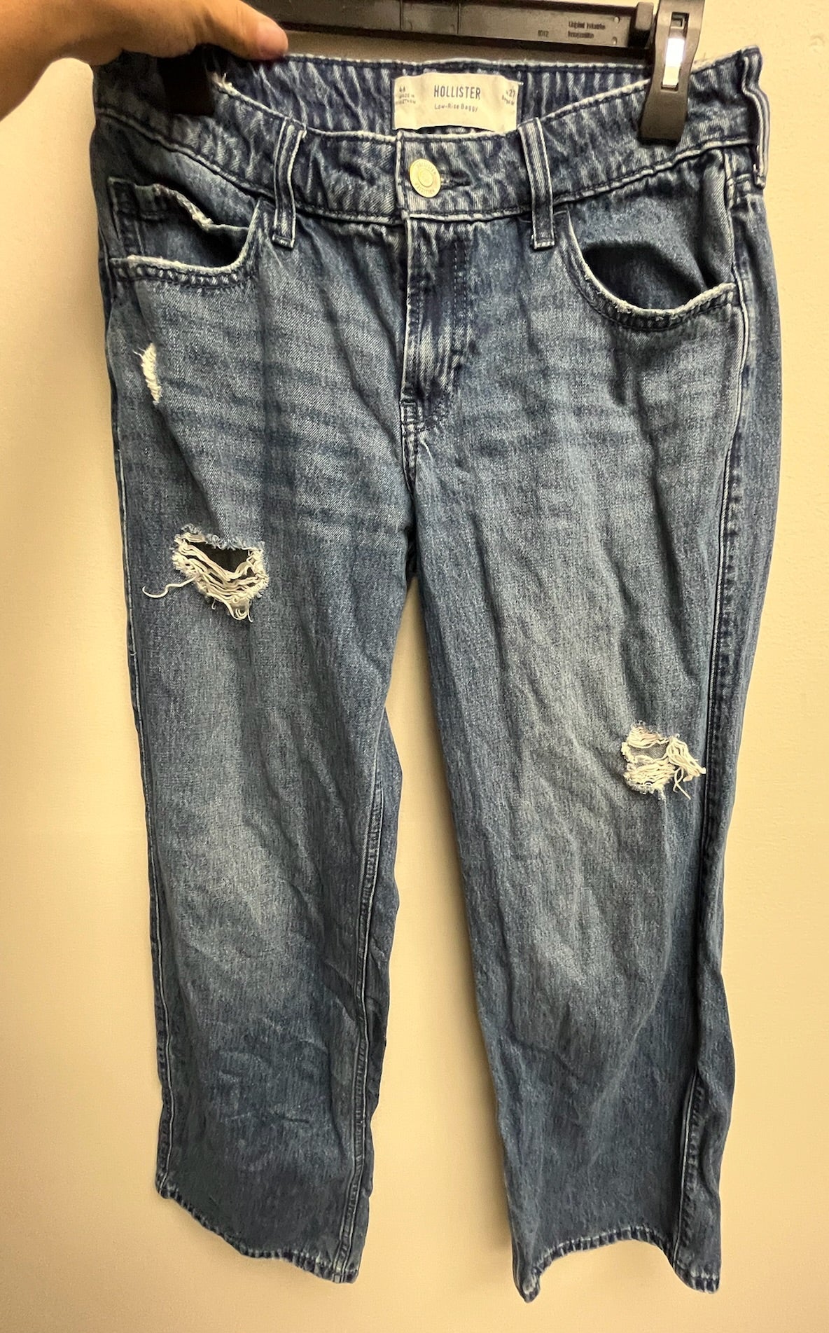 Women’s Ripped Jeans