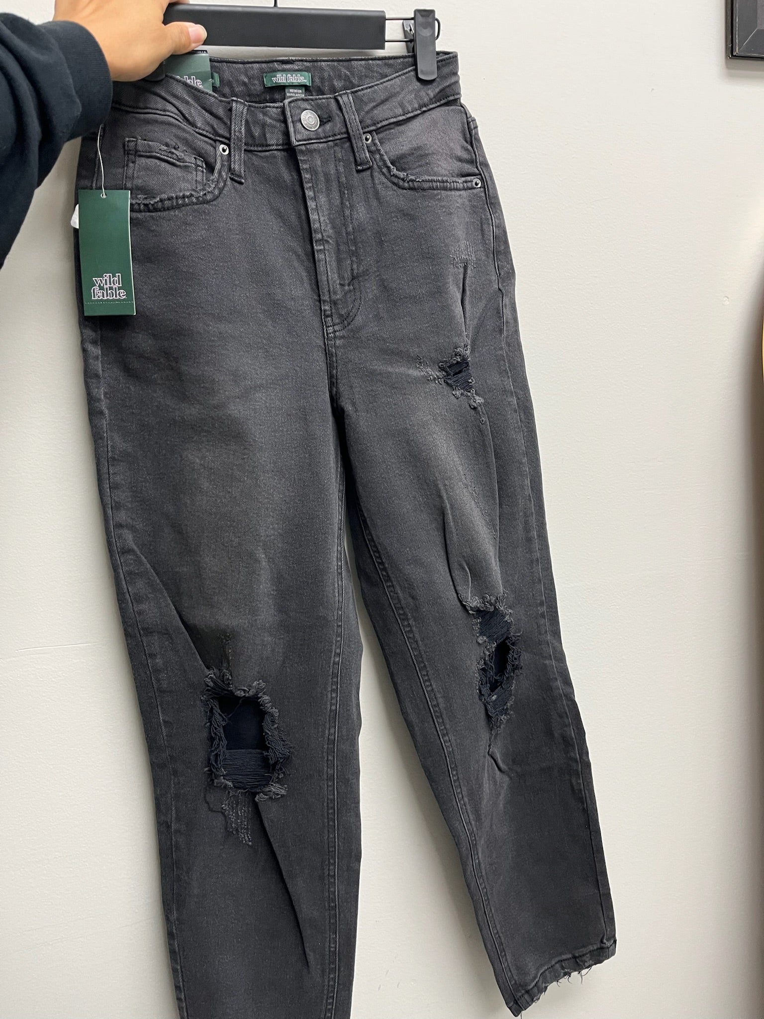 New Women’s Black Jeans