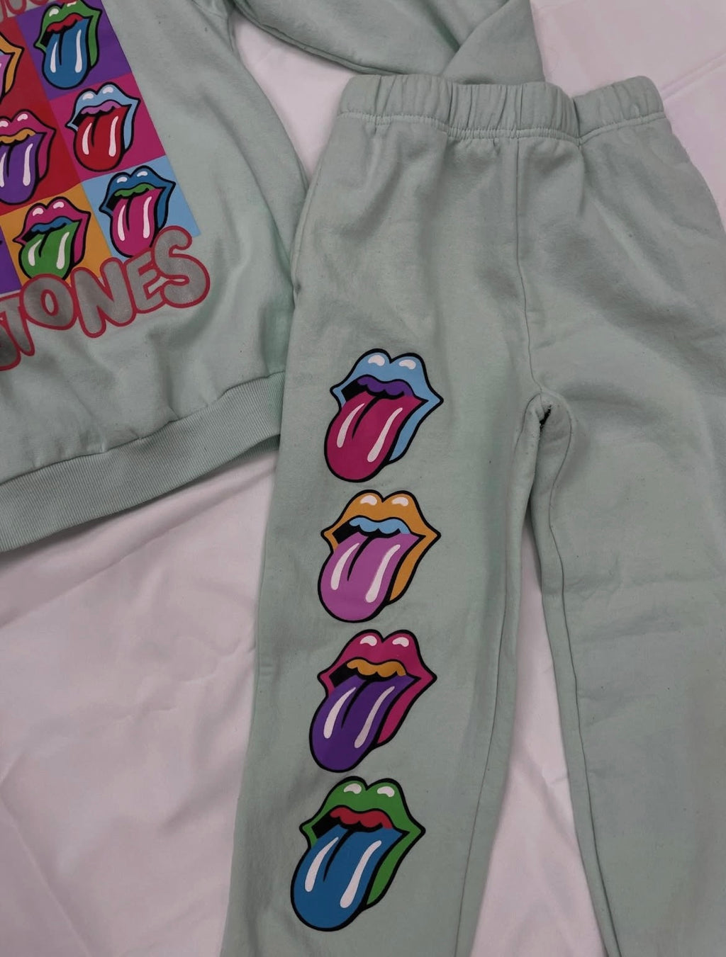 Used Two Piece Girls Sweatsuit