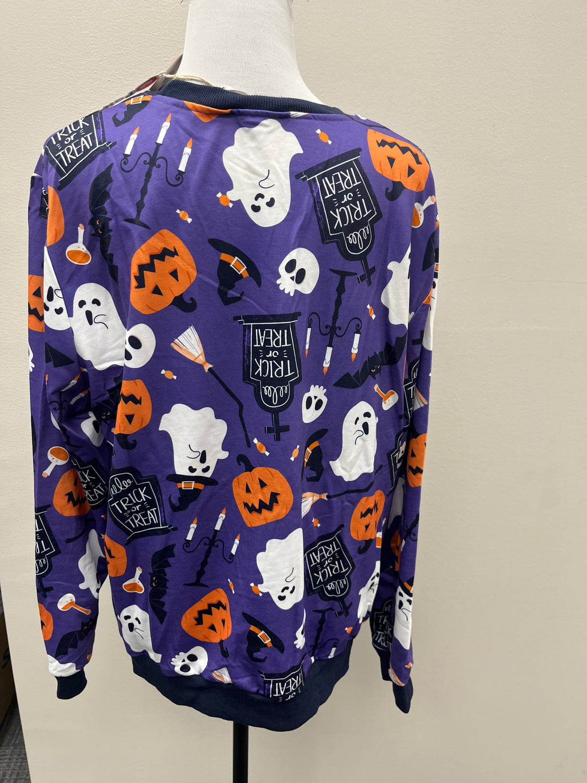 New Women’s Purple Halloween Sweater Shirt