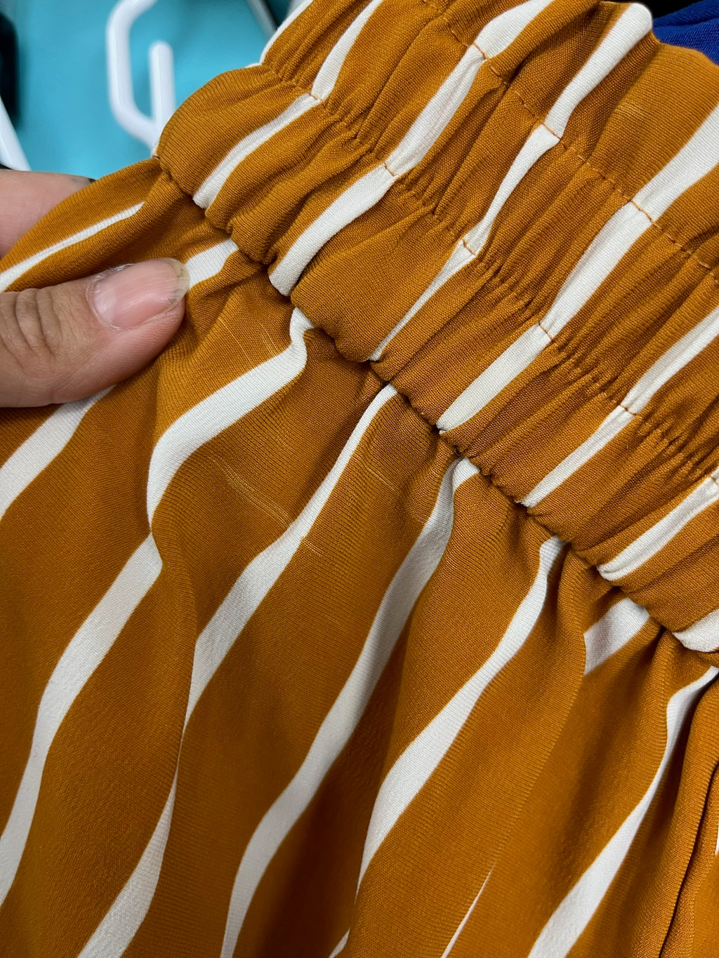Used Women’s Striped Flowy Pants