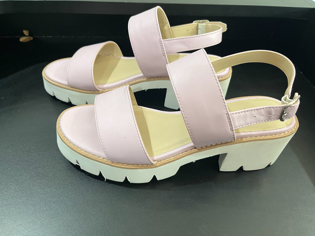 Women’s Lavender Wedges