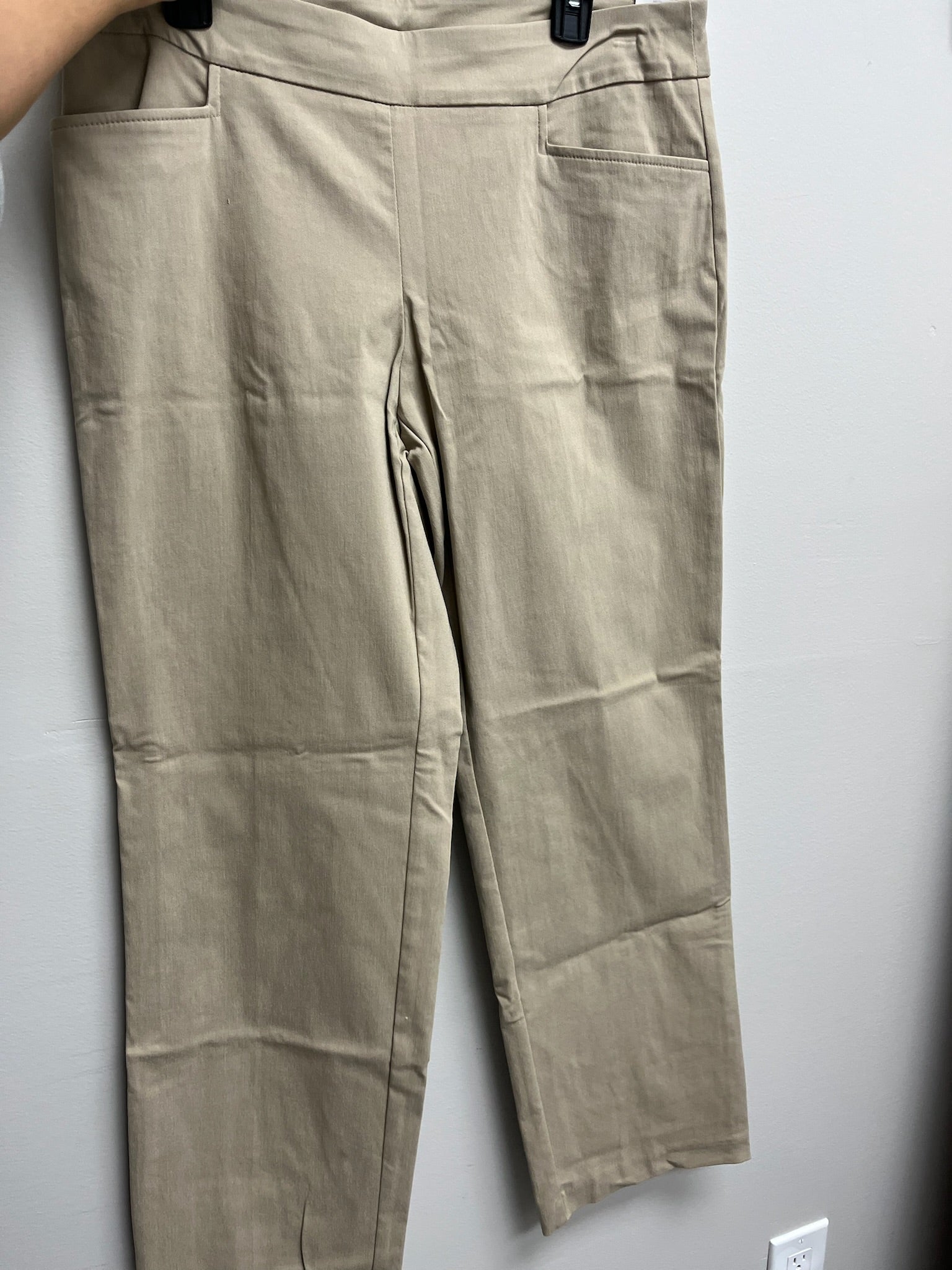 New Women’s Khaki Pants