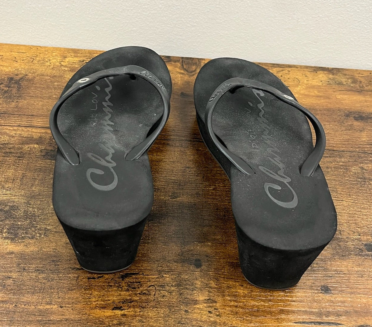 Used Women’s Black Wedge Sandals