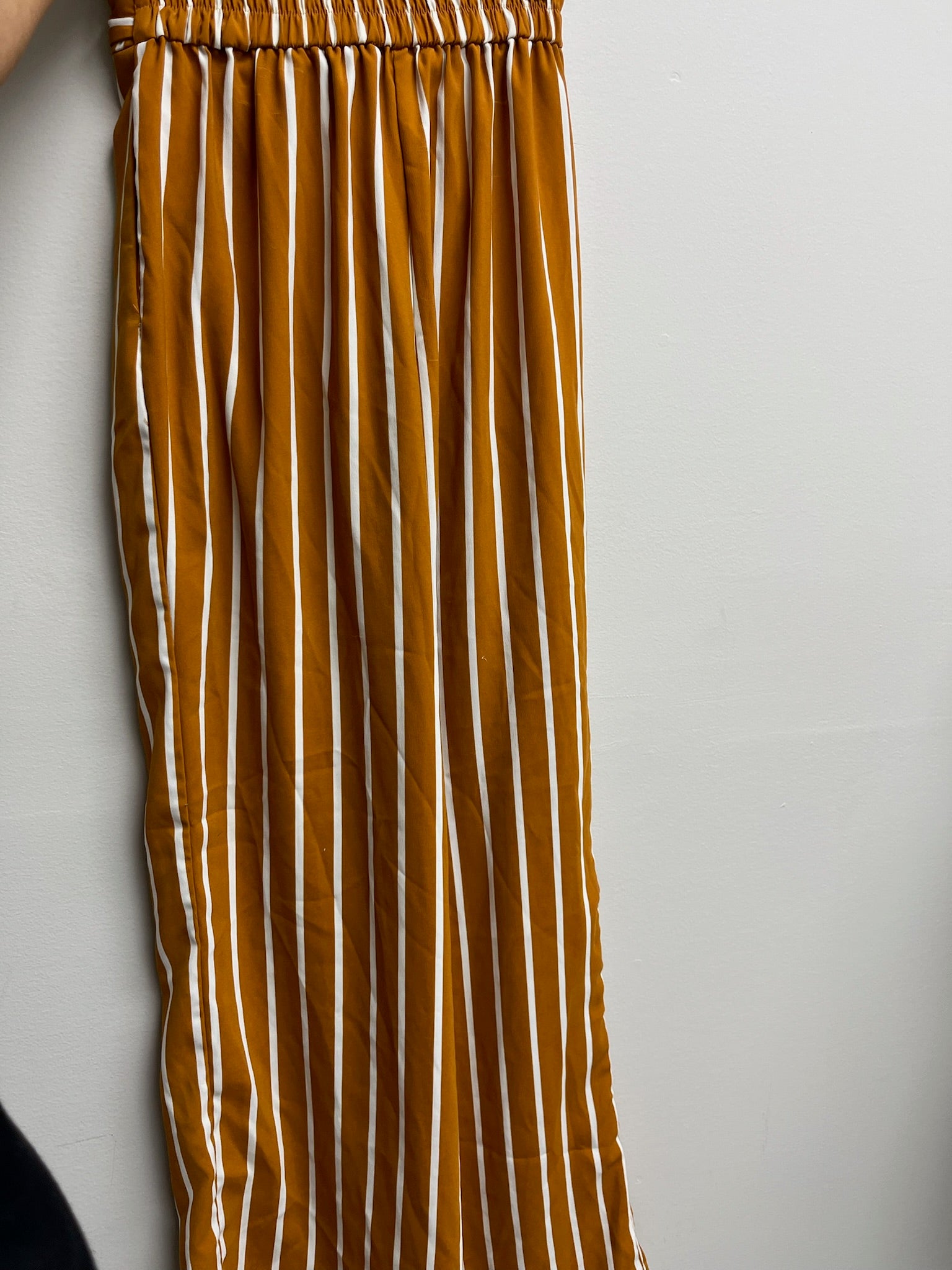 Used Women’s Striped Flowy Pants