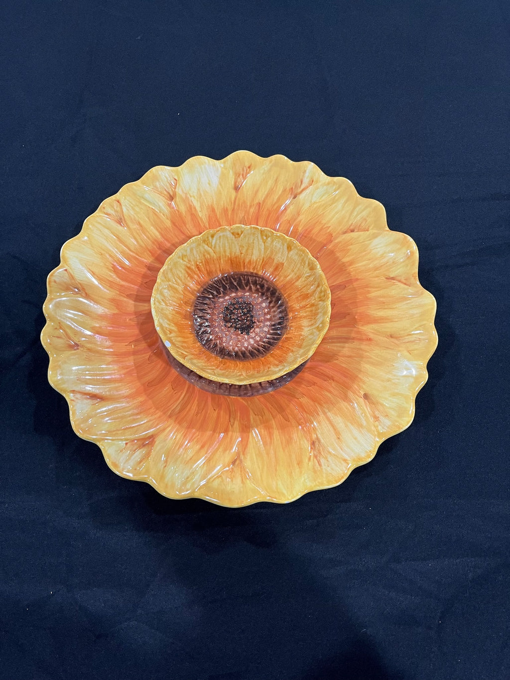 Sunflower Terra Cotta Chip & Dip Platter image 0